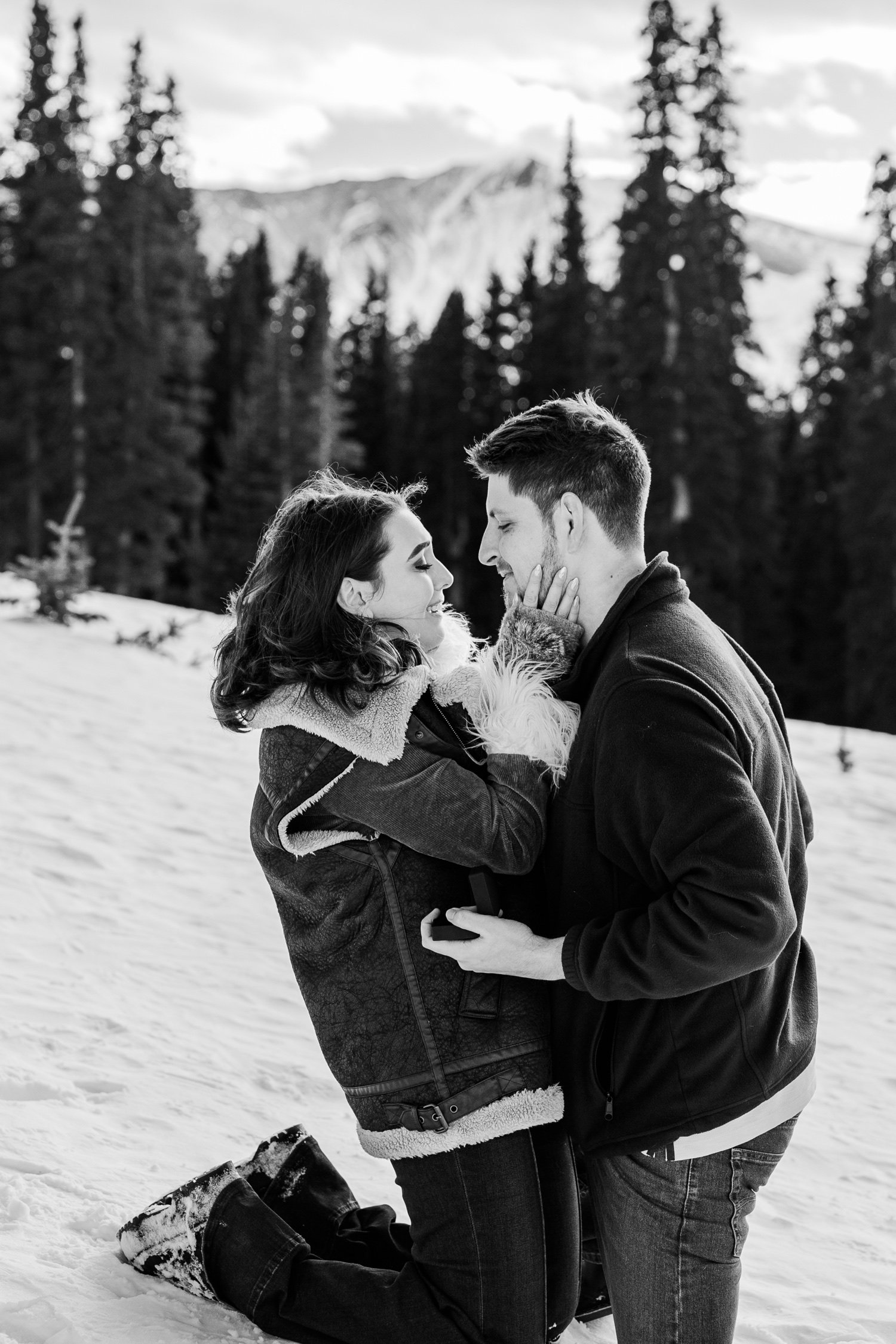 06_colorado-mountain-proposal-berthoud-pass.jpg