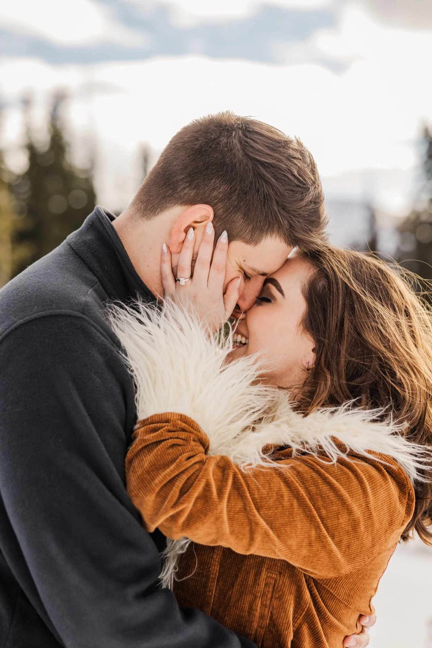 13_engagement-photos-winter-park-colorado.jpg