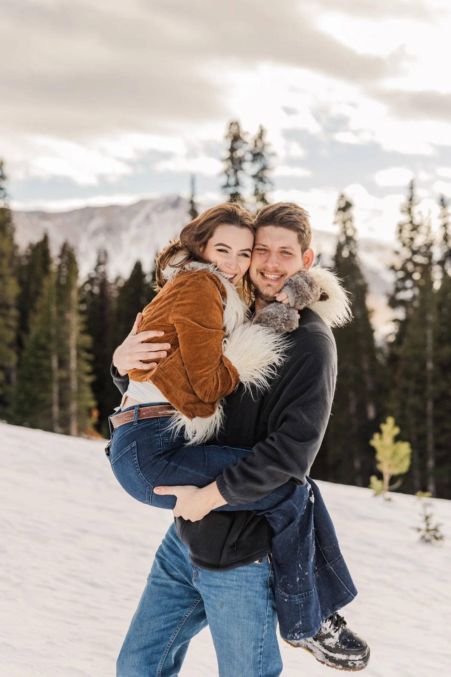16_engagement-session-winter-park.jpg