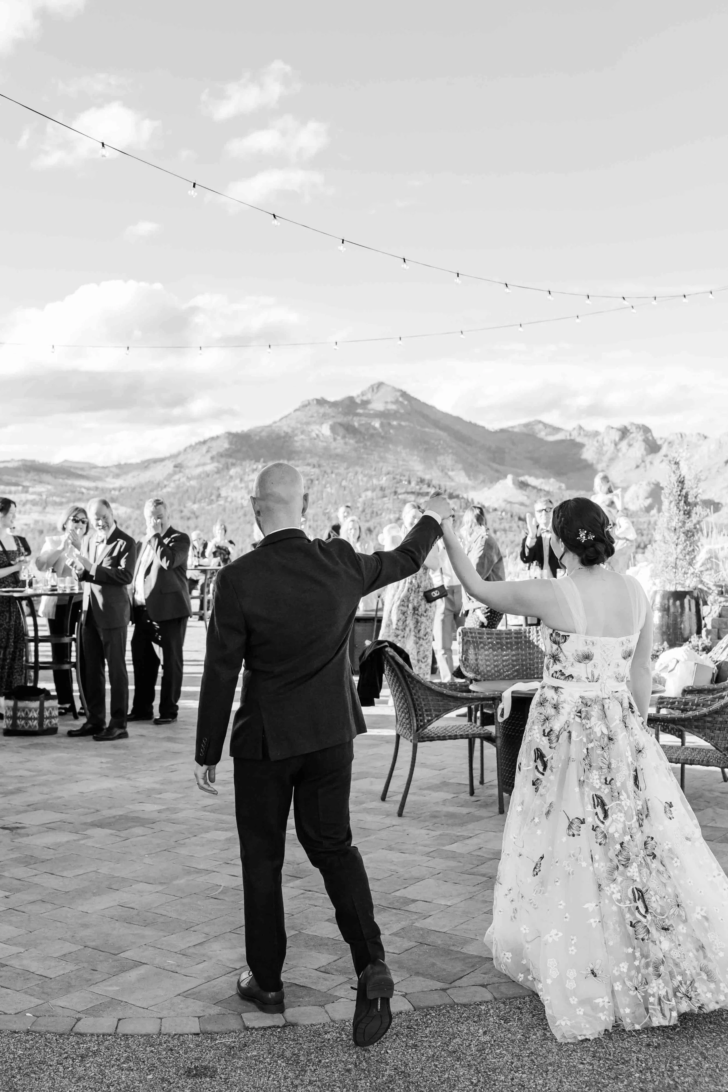 39_outdoor-wedding-reception-spaces-colorado-springs.jpg