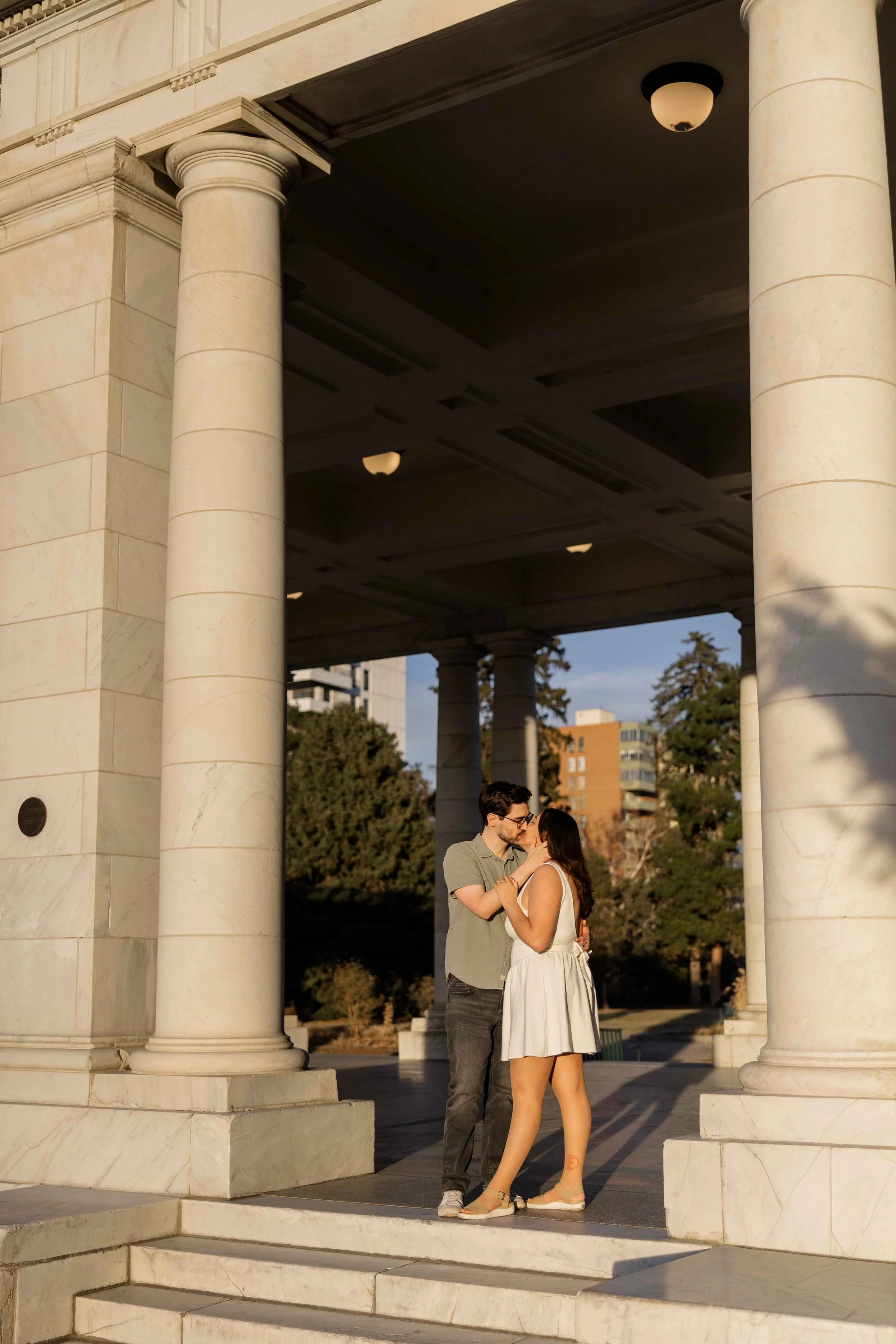 24_cheesman-park-engagement-session.jpg
