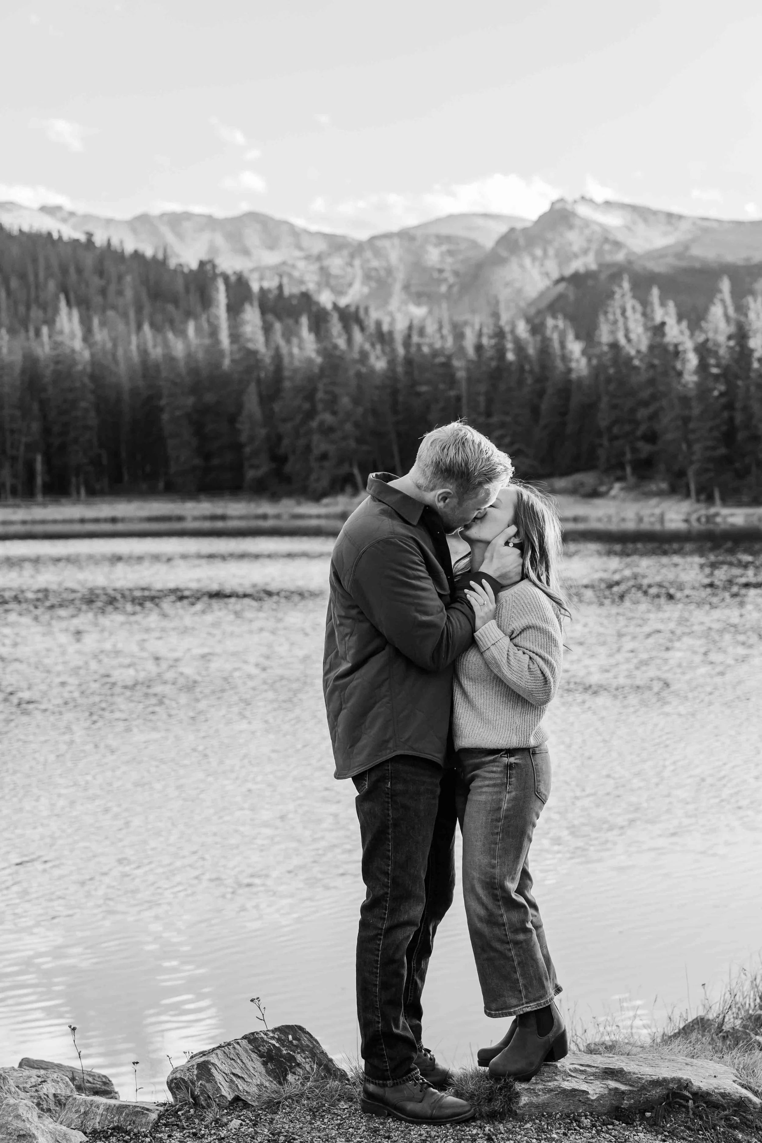 14-echo-lake-engagement-session-colorado.jpg