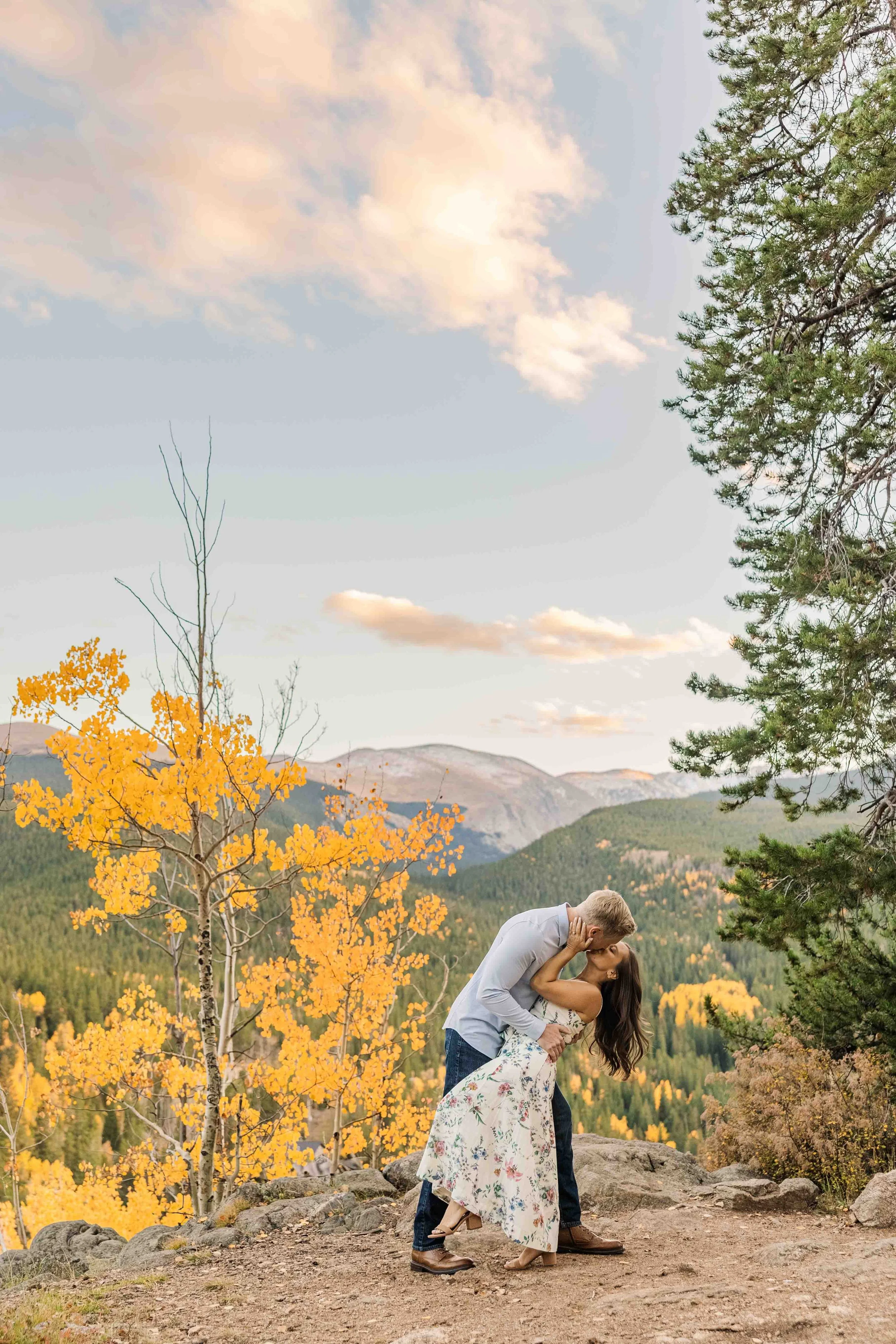 20-fall-denver-engagement-session-echo-lake.jpg
