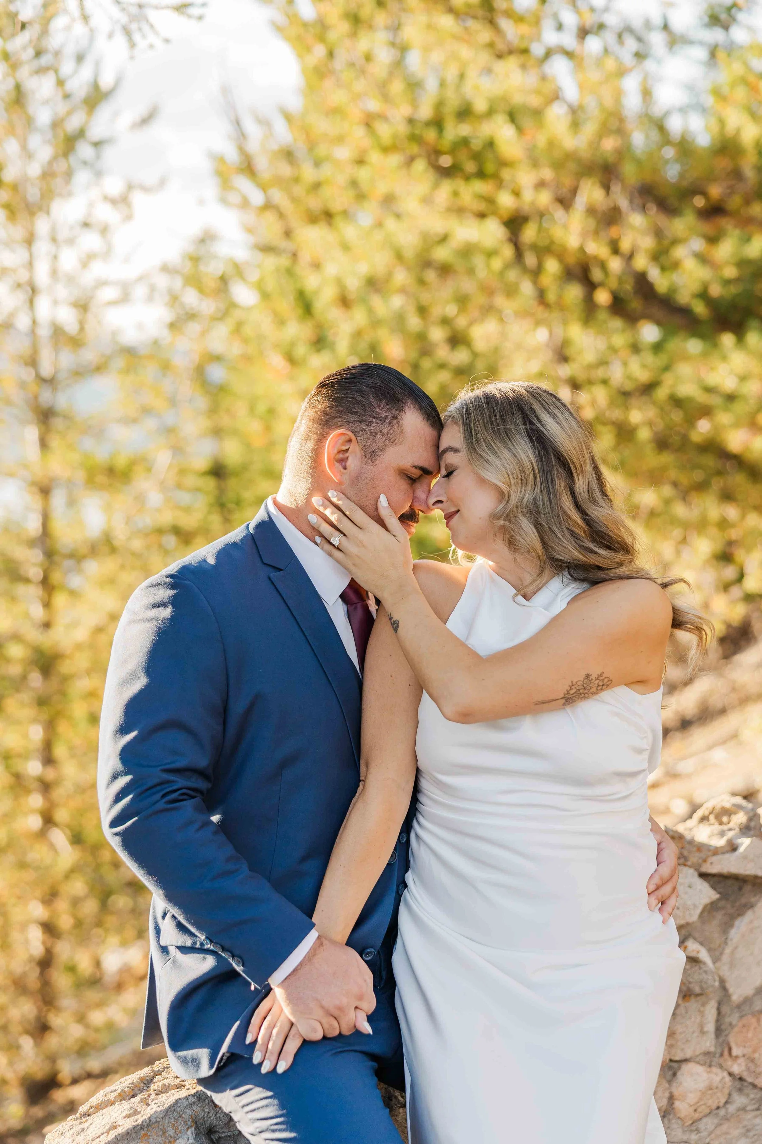 27_fall-wedding-in-colorado-sapphire-point.jpg