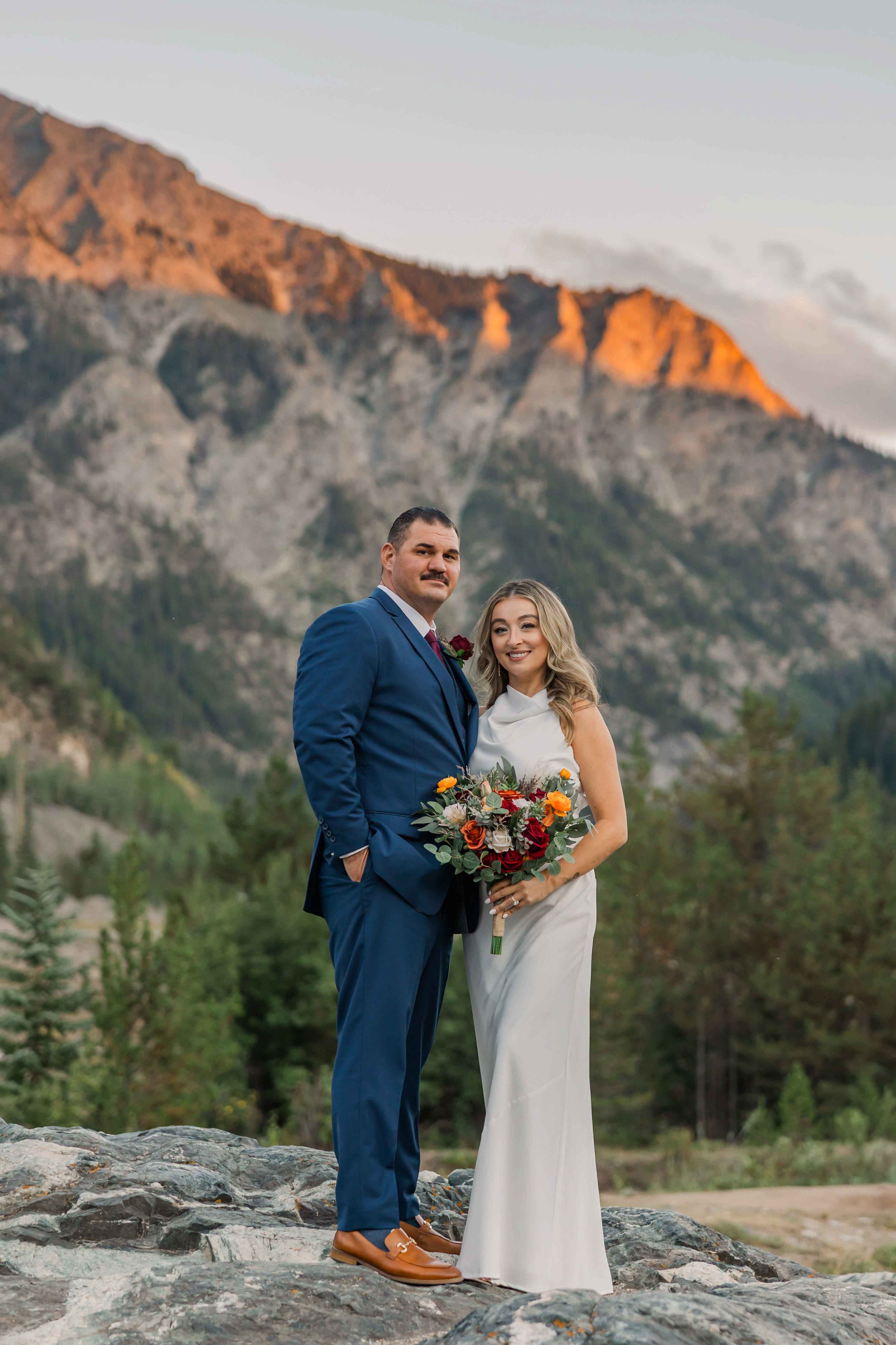 36_bride-and-groom-pose-for-portrait-colorado-wedding-inspiration.jpg