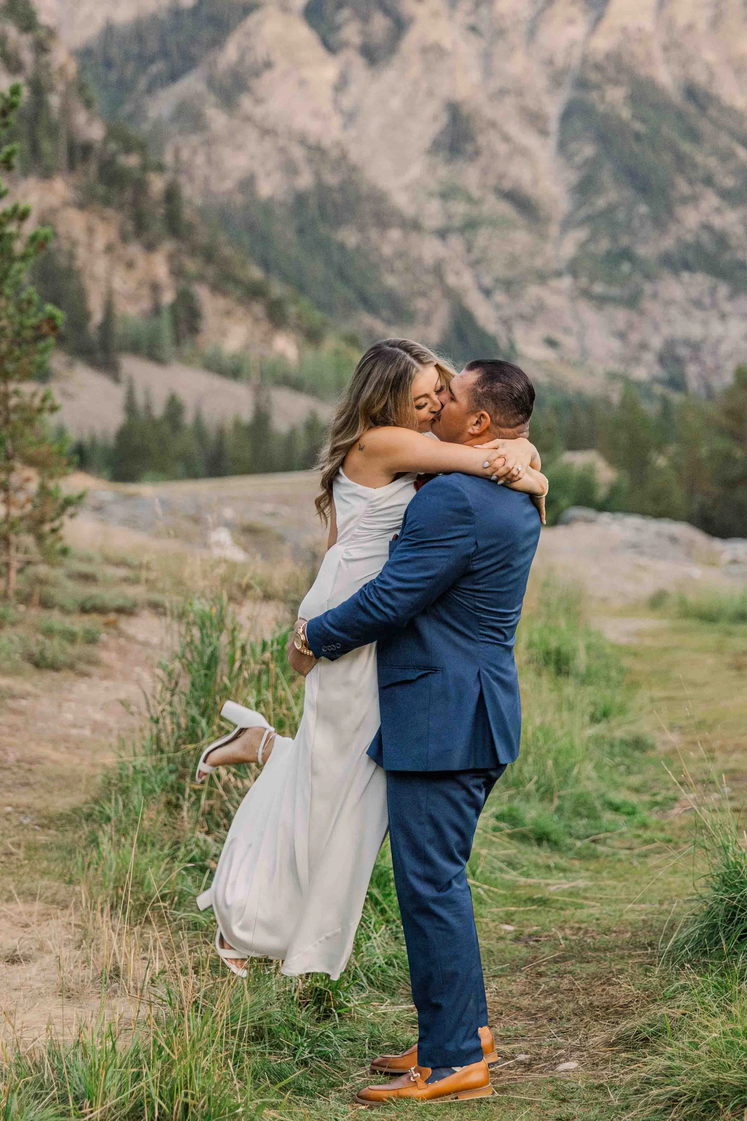 50_wedding-inspiration-colorado-portraits.jpg