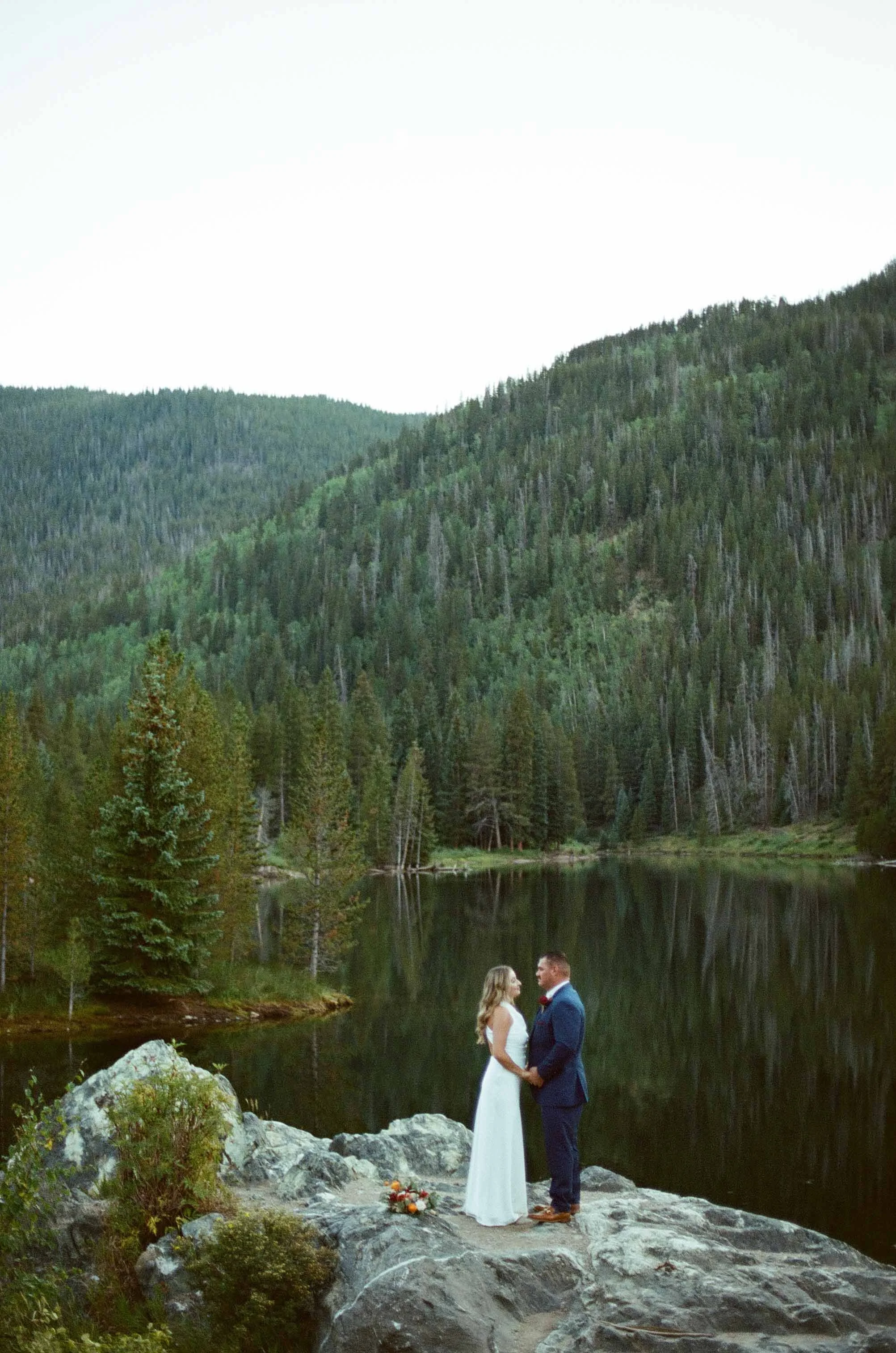 54_colorado-wedding-photographer-with-film.jpg