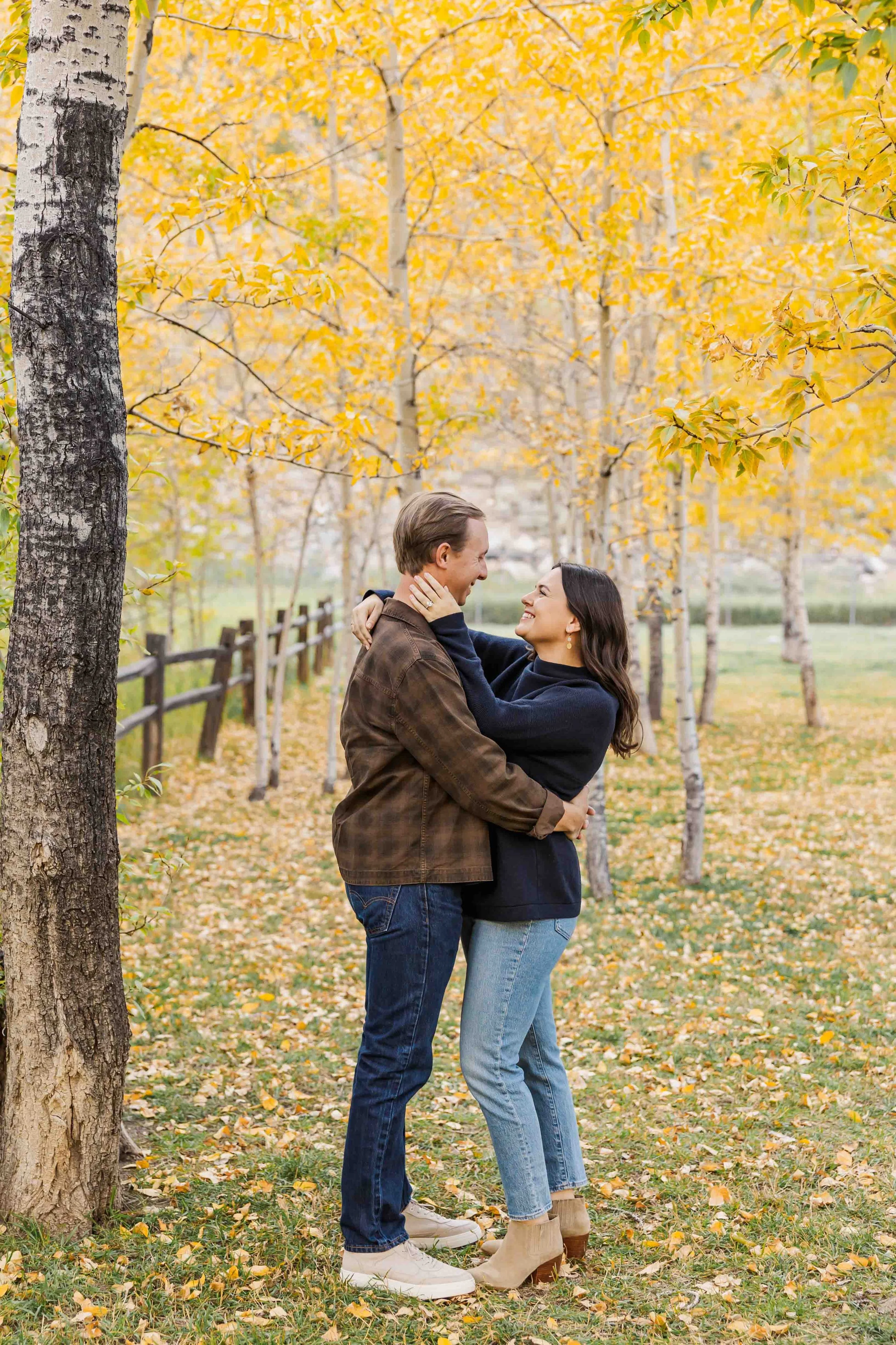 fall-engagement-session-in-guanella-5.jpg