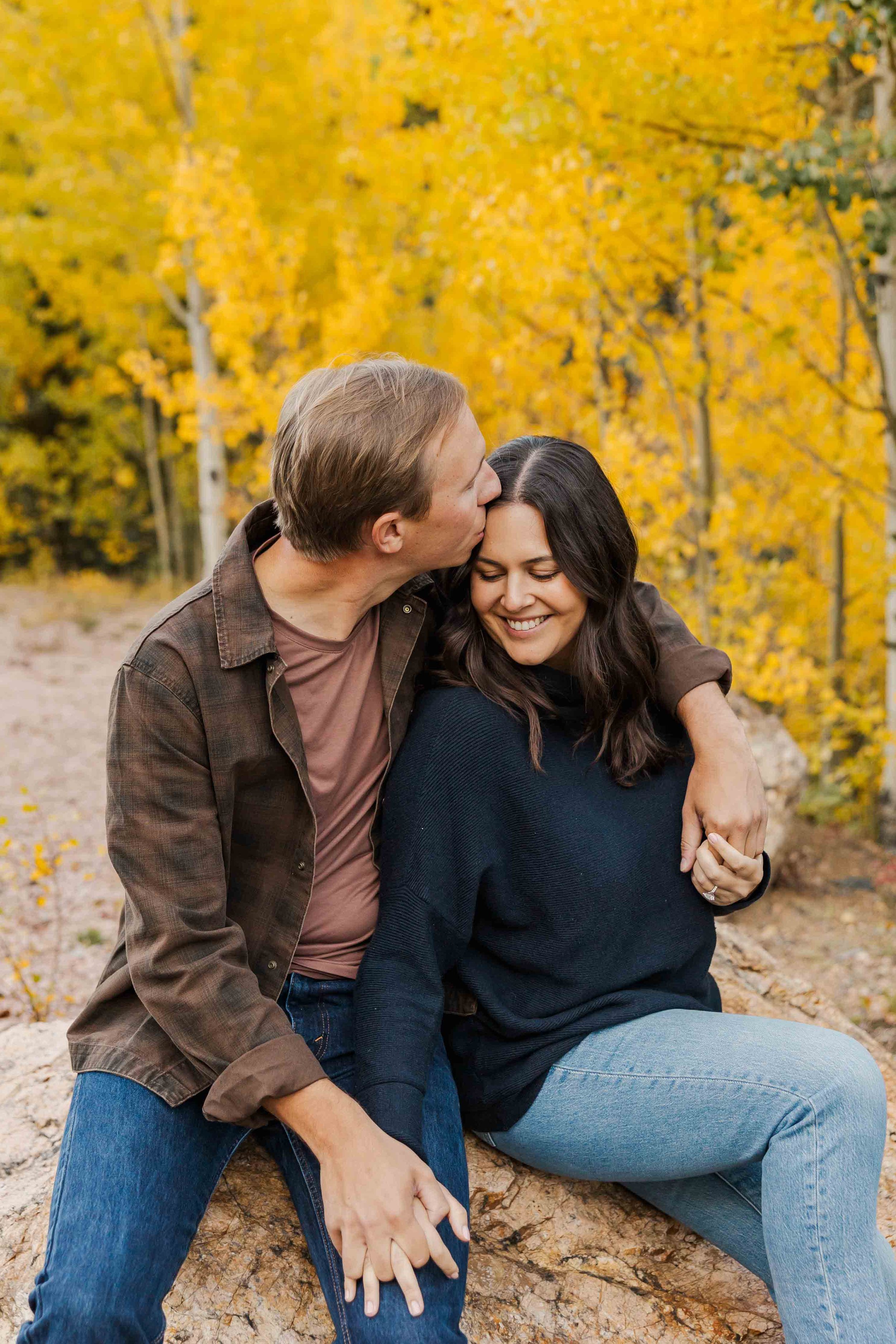 fall-engagement-session-in-guanella-14.jpg