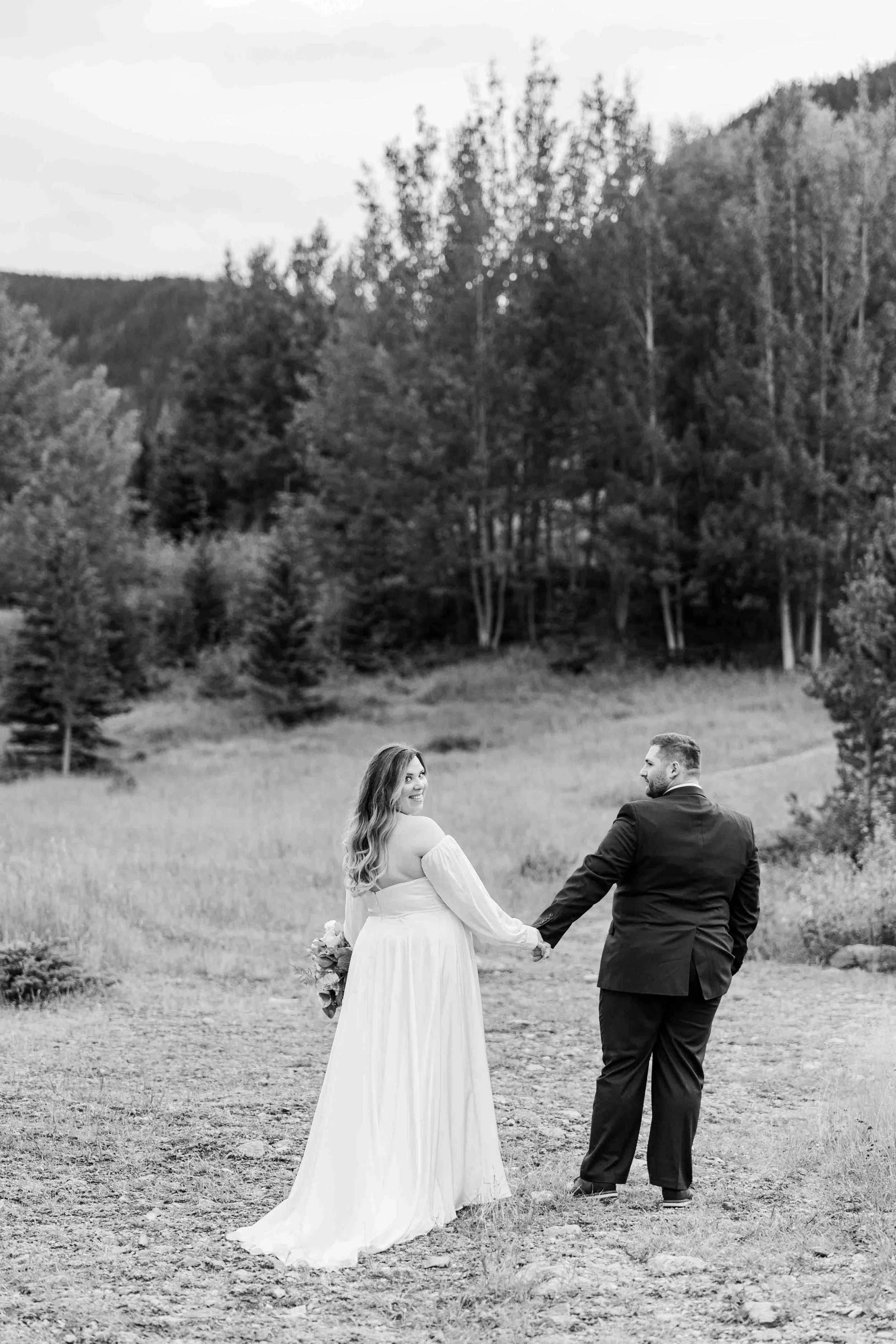 8_intimate-elopement-inspiration-guanella-pass.jpg