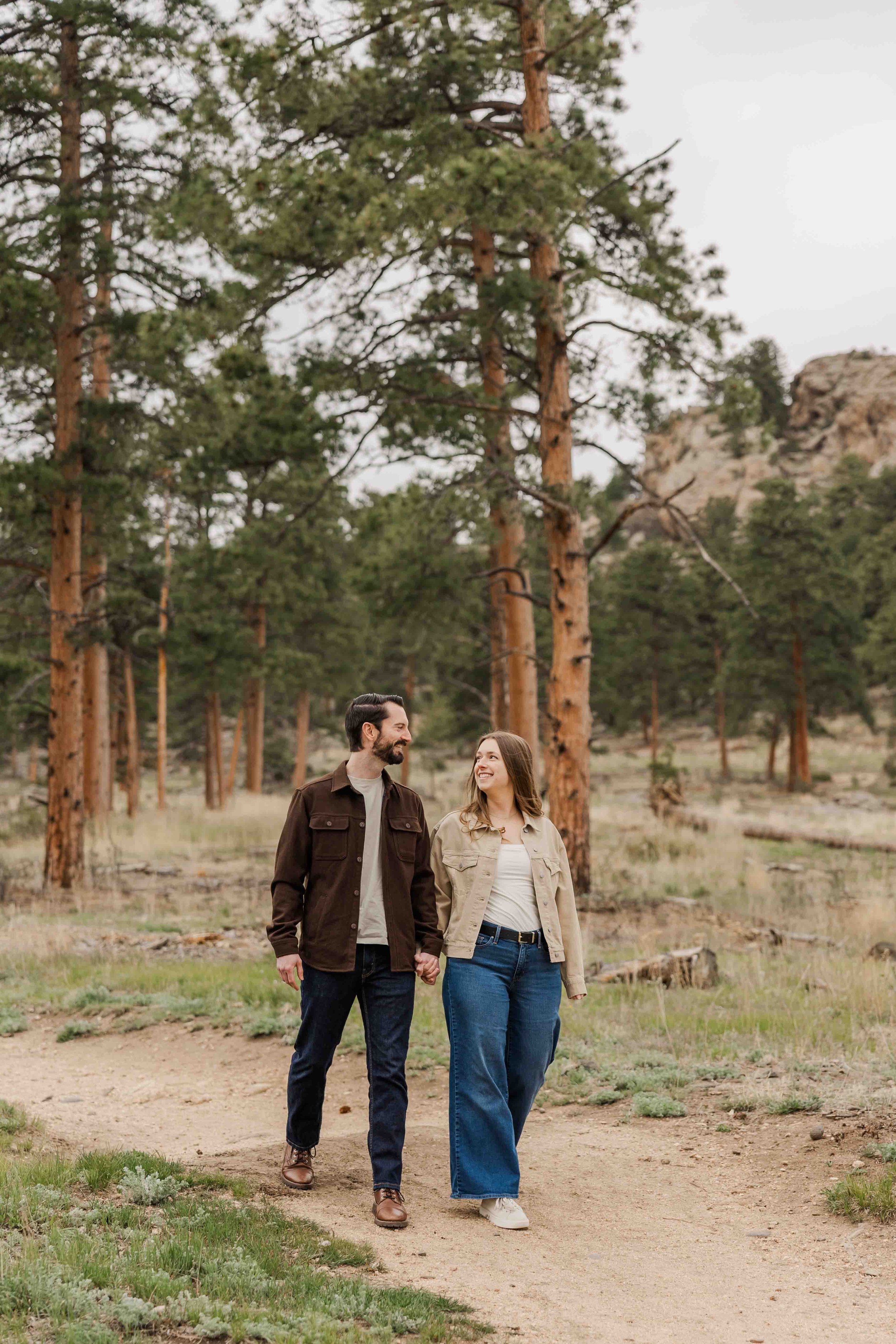 colorado-engagement-photos-in-evergreen-colorado-1.jpg