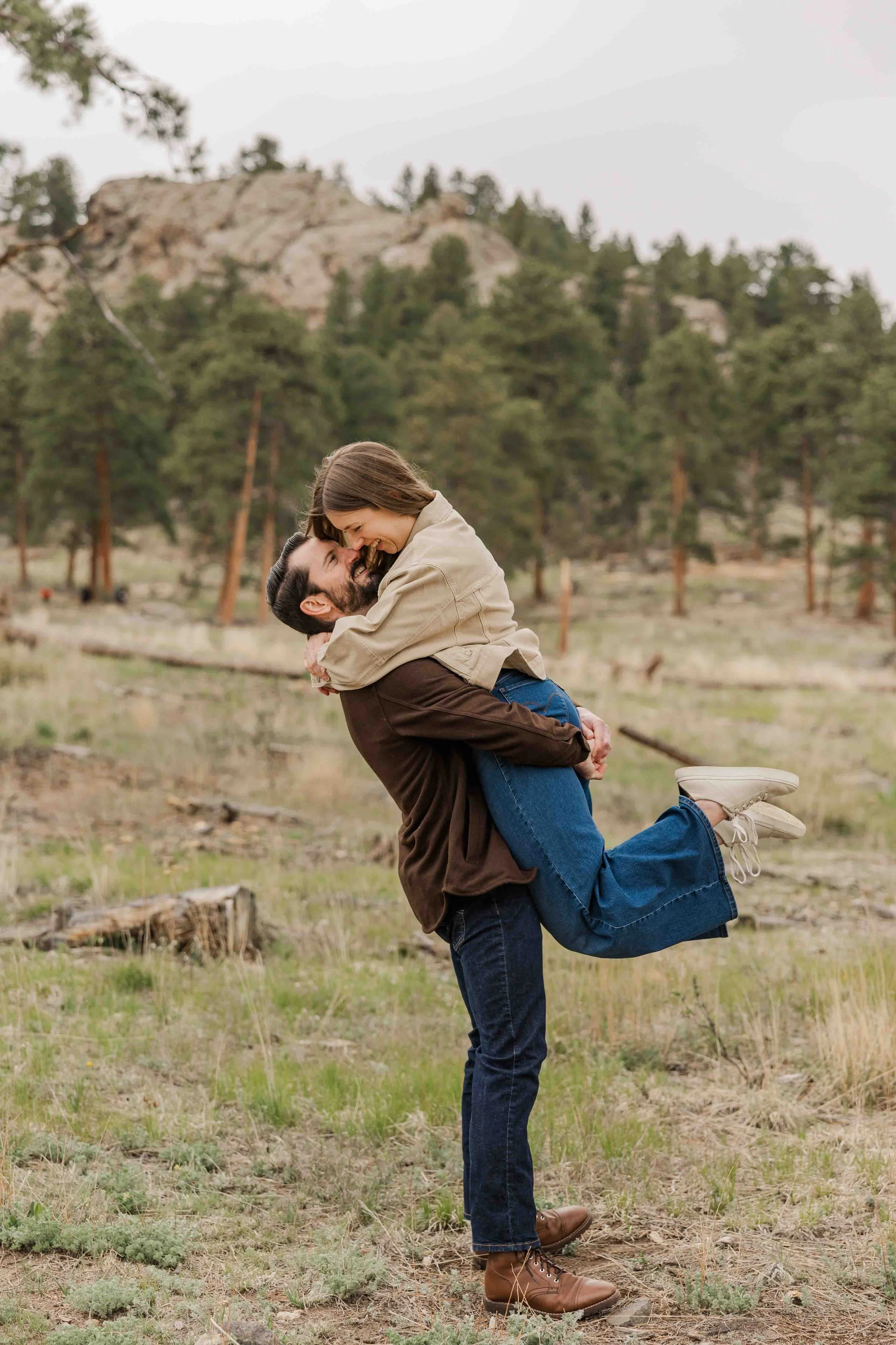 colorado-engagement-photos-in-evergreen-colorado-6.jpg