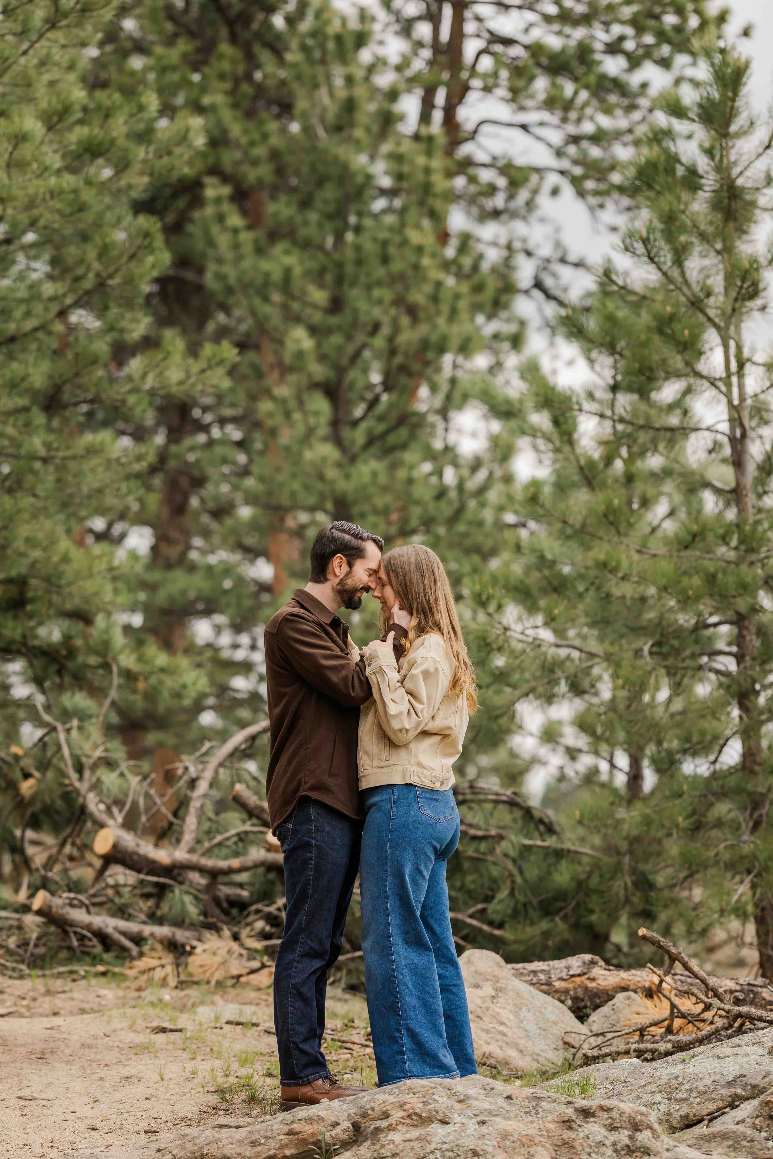 colorado-engagement-photos-in-evergreen-colorado-17.jpg