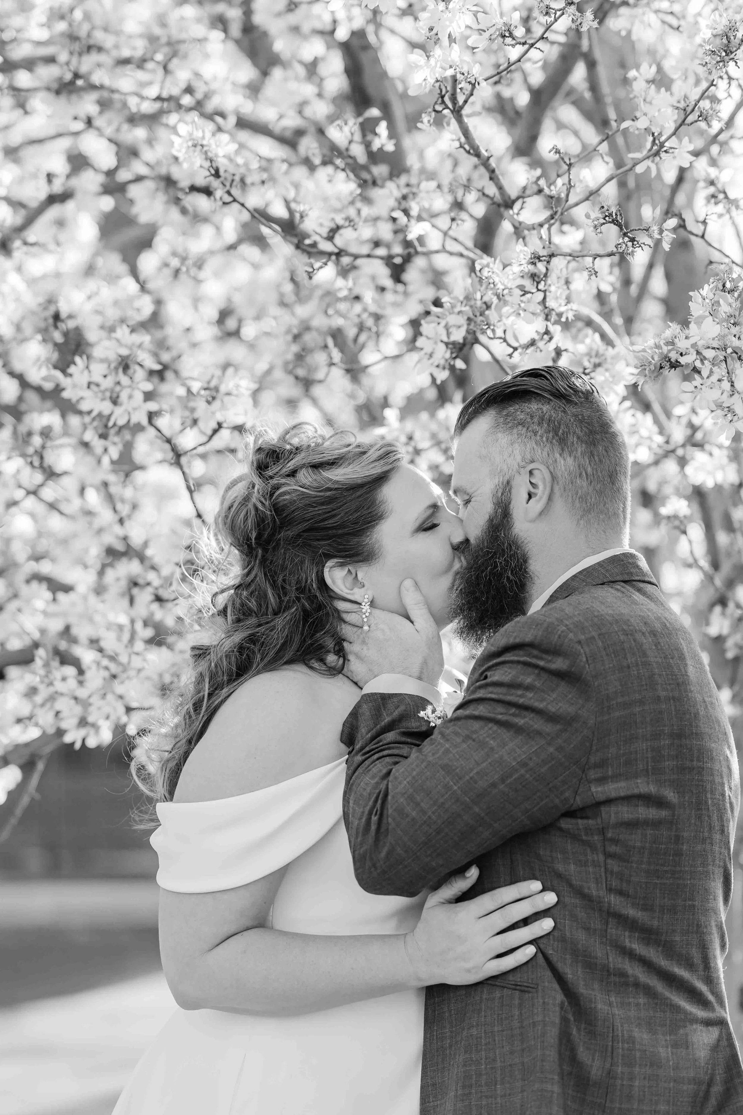 31_wedding-at-wedgewood-ken-caryl-colorado-30.jpg