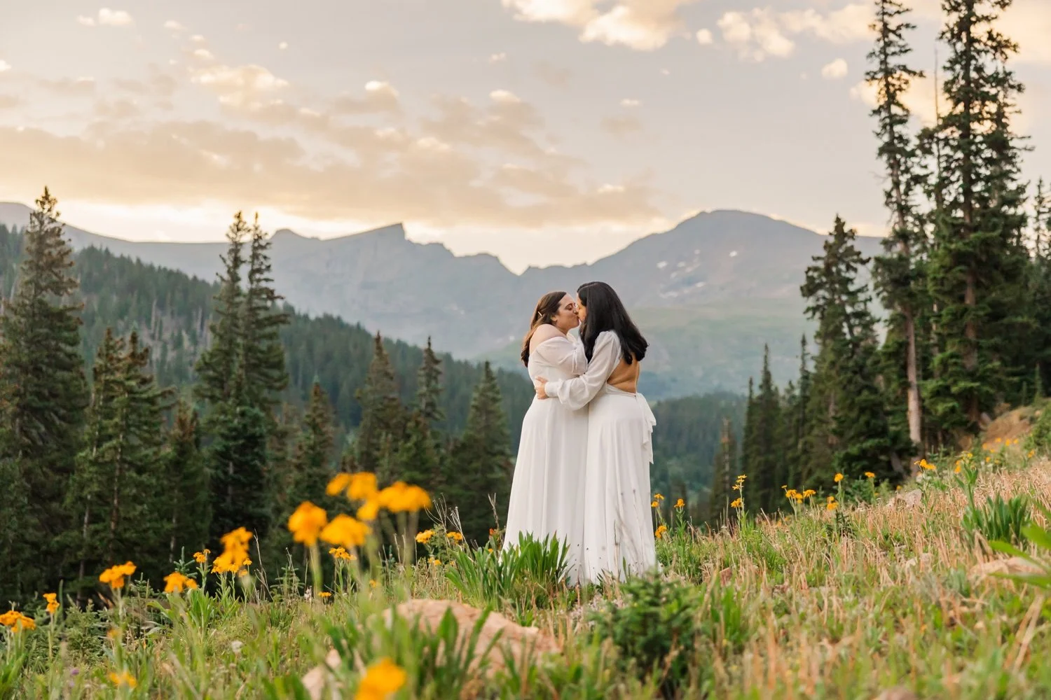 Sunrise Elopement in Georgetown Colorado | Gloria and Becca