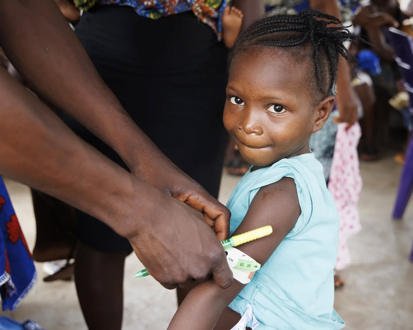 Using a mid-upper arm circumference tape the @rhcimnsl team is able to screen for malnutrition. We also use height and weight.
When we get a reading in the red (severe malnourishment) we can provide RUTF (ready to use therapeutic food) such as Plum