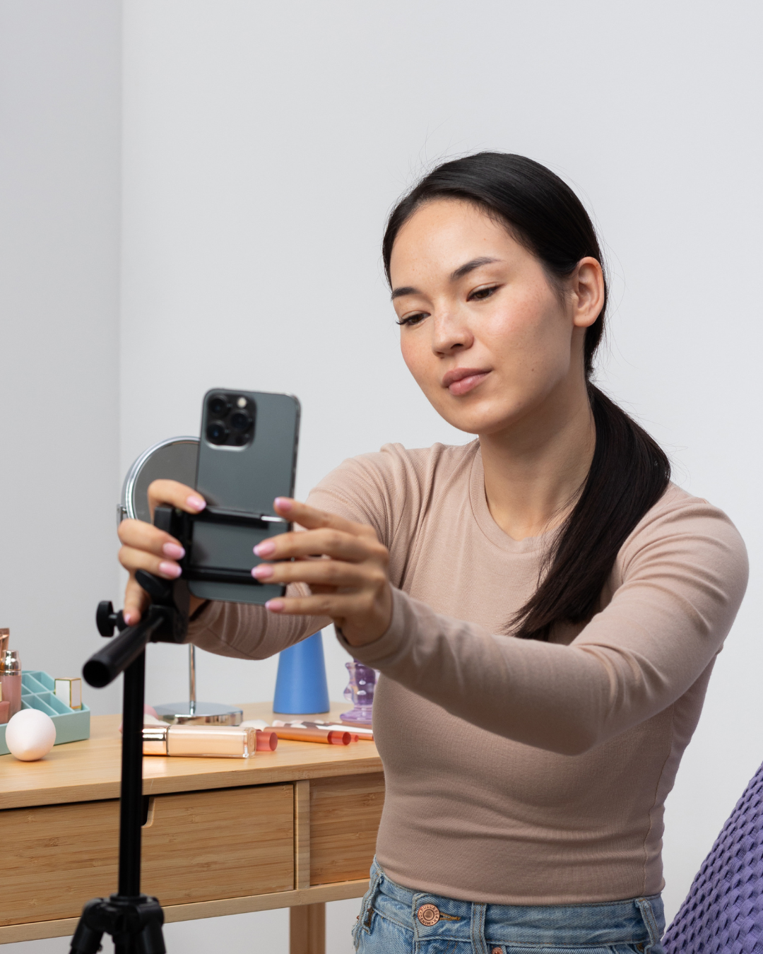 Winter Influencer &amp; Micro-Media Strategies That Deliver