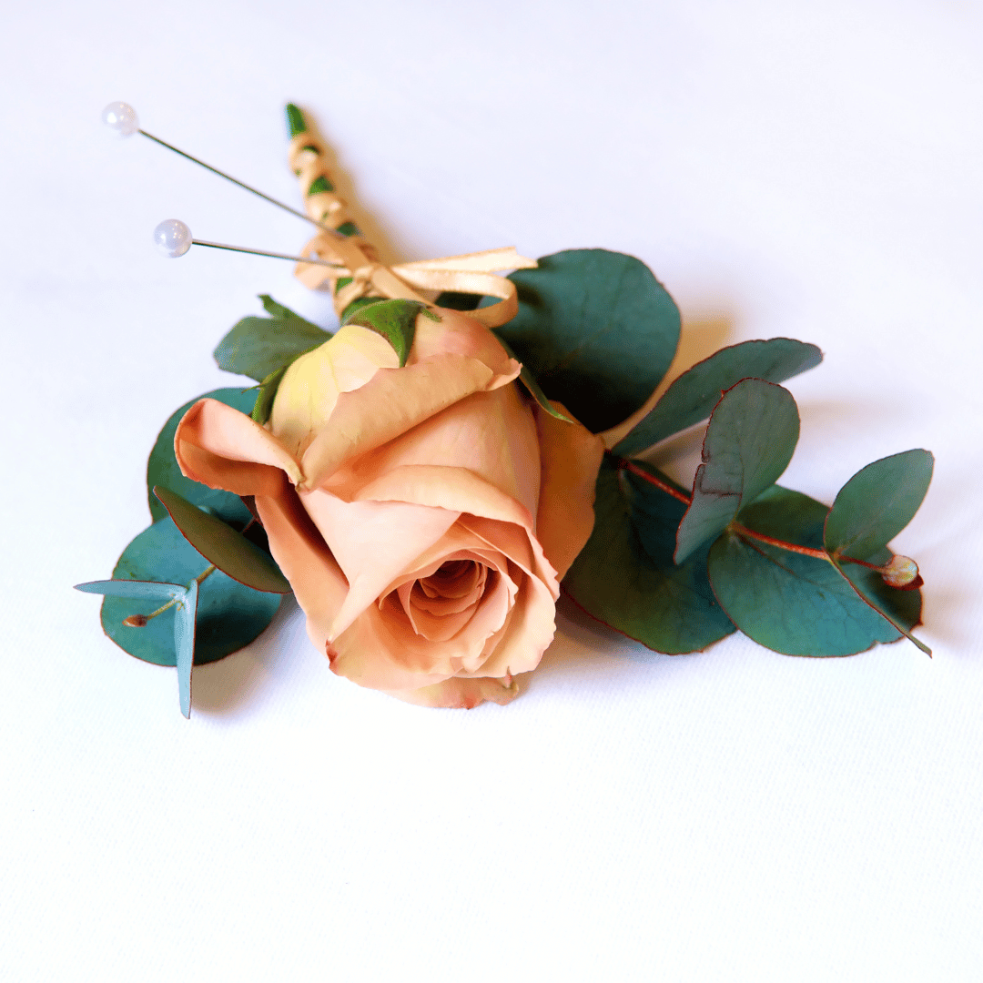Boutonnieres & Corsages