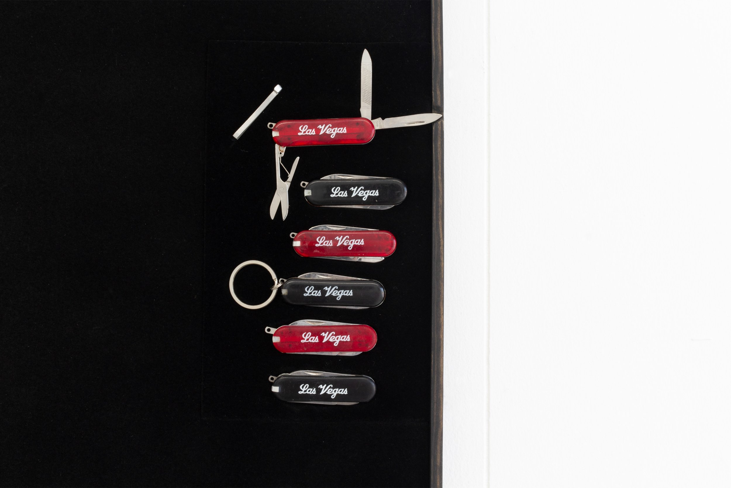  Jesse Robinson  6 Black &amp; RED Las Vegas Promo Multi Pocket Survival Knife KeyRing TSA and 10 ASSORTED KNIVES FISHING AIRPORT CONFISCATION LOT 629H , 2018 (detail) Confiscated knives, wood, epoxy putty, microfiber, and magnets 48 x 24 x 1.5 in 