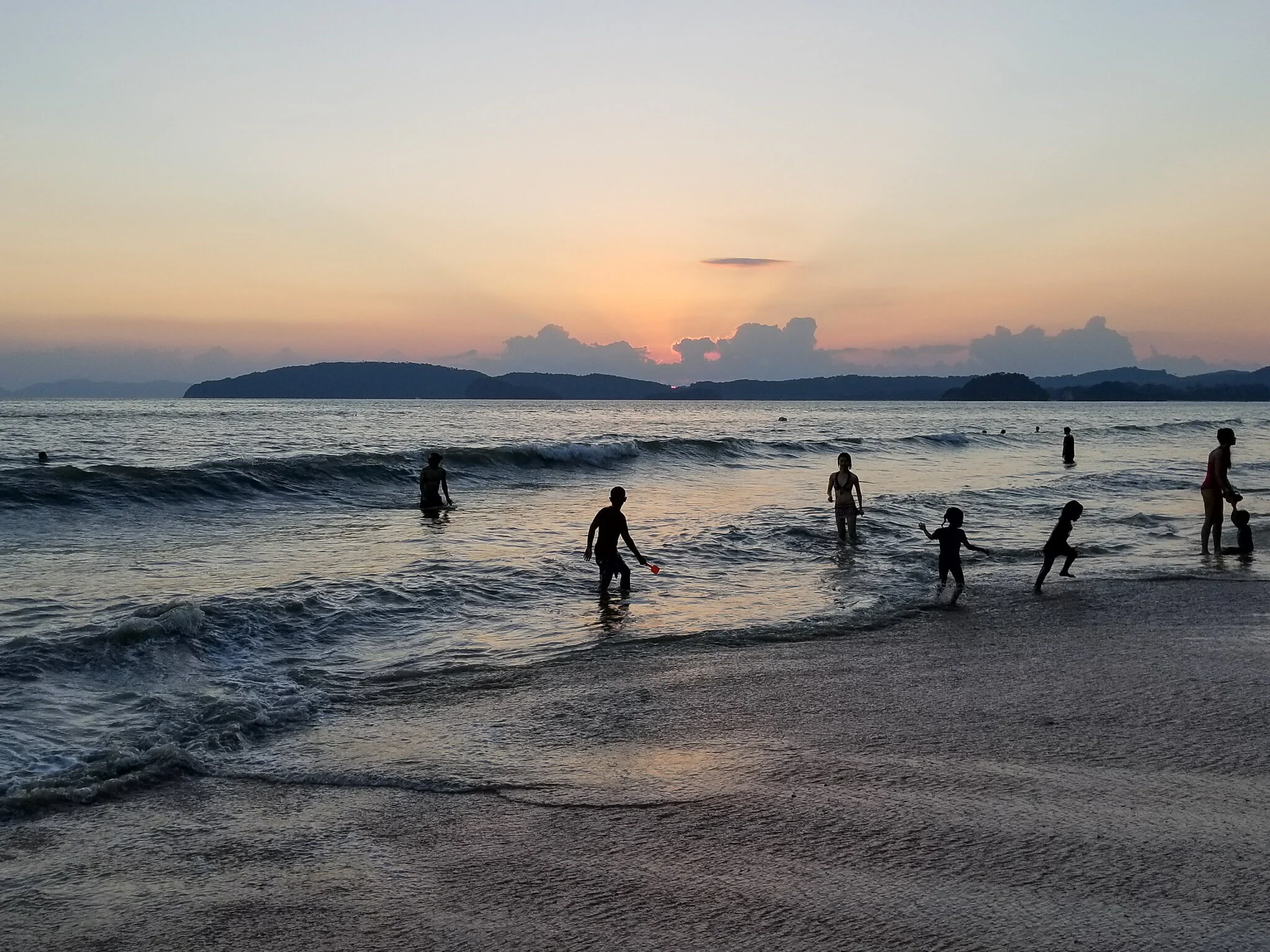 2017.08 thailand-1.jpg