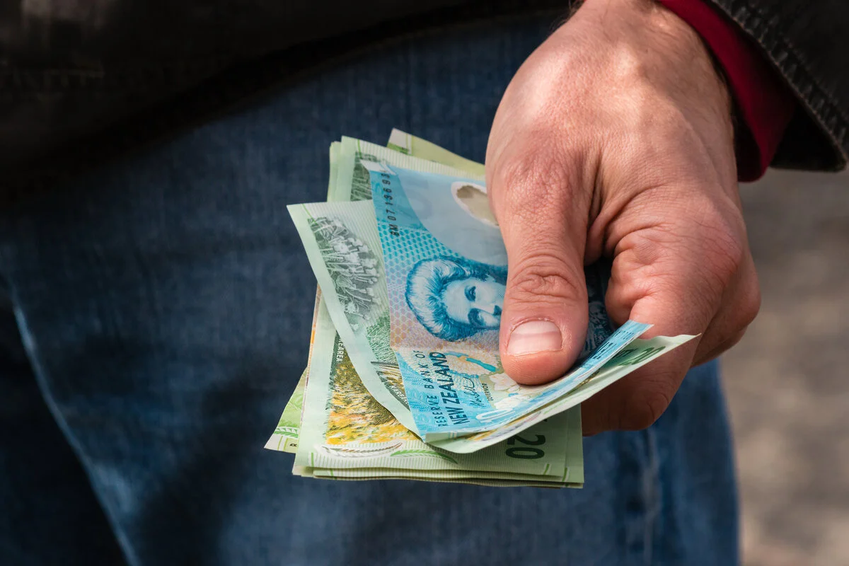 What percentage of your pay should you contribute towards KiwiSaver?