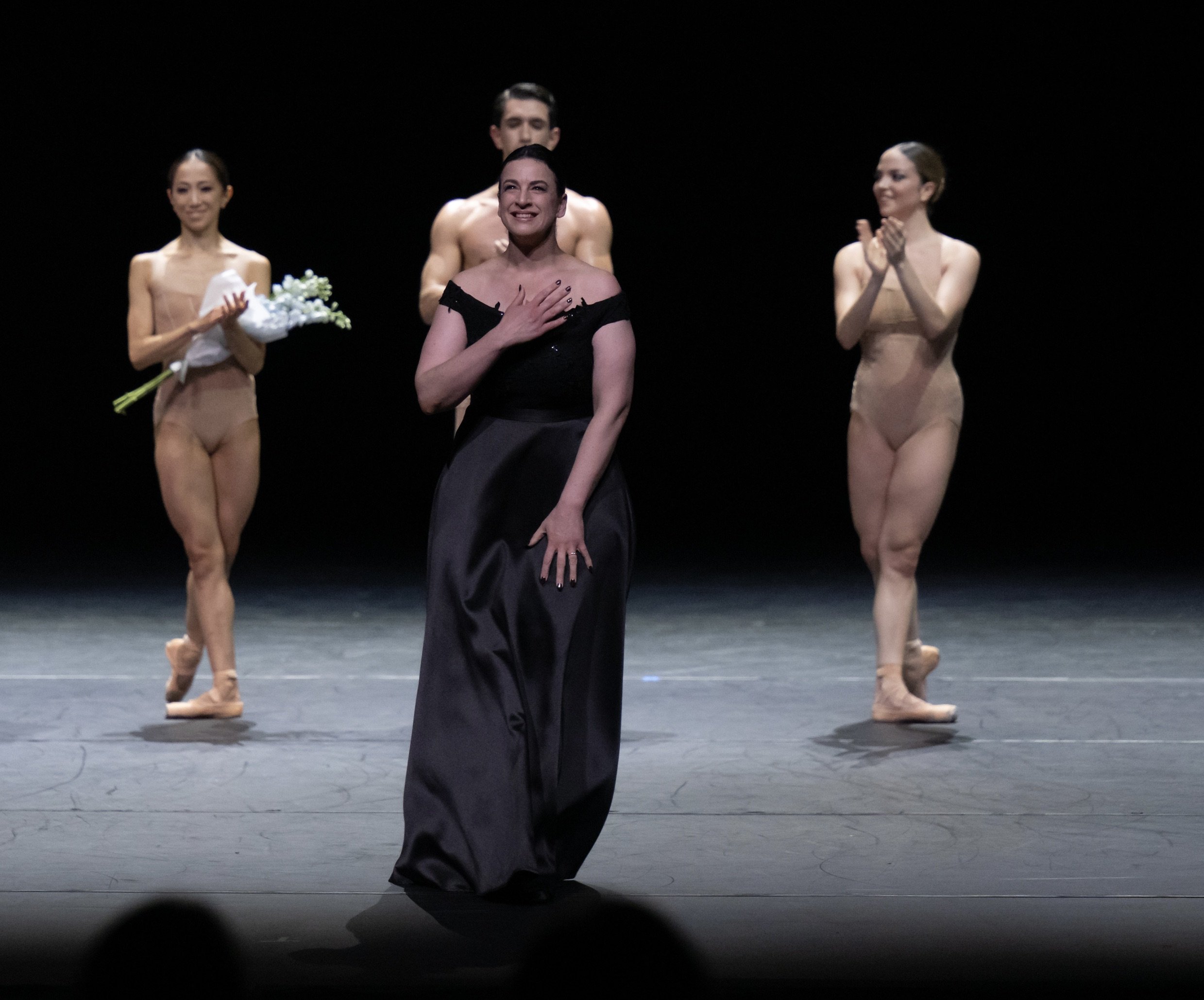  Madeleine Pierard: “sumptuous singing” at home and away