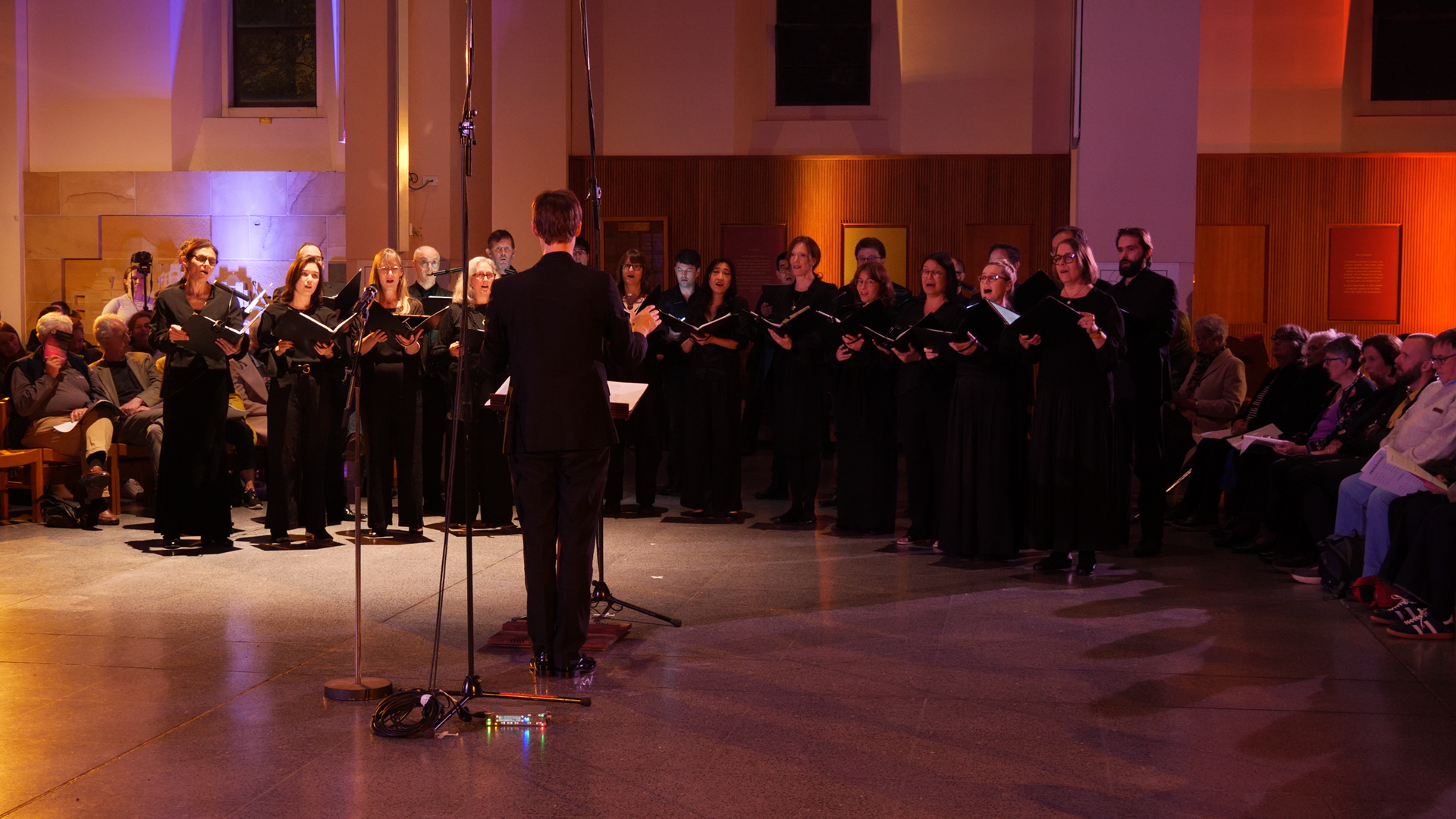 XL: a brilliant celebration of 40 years of The Tudor Consort