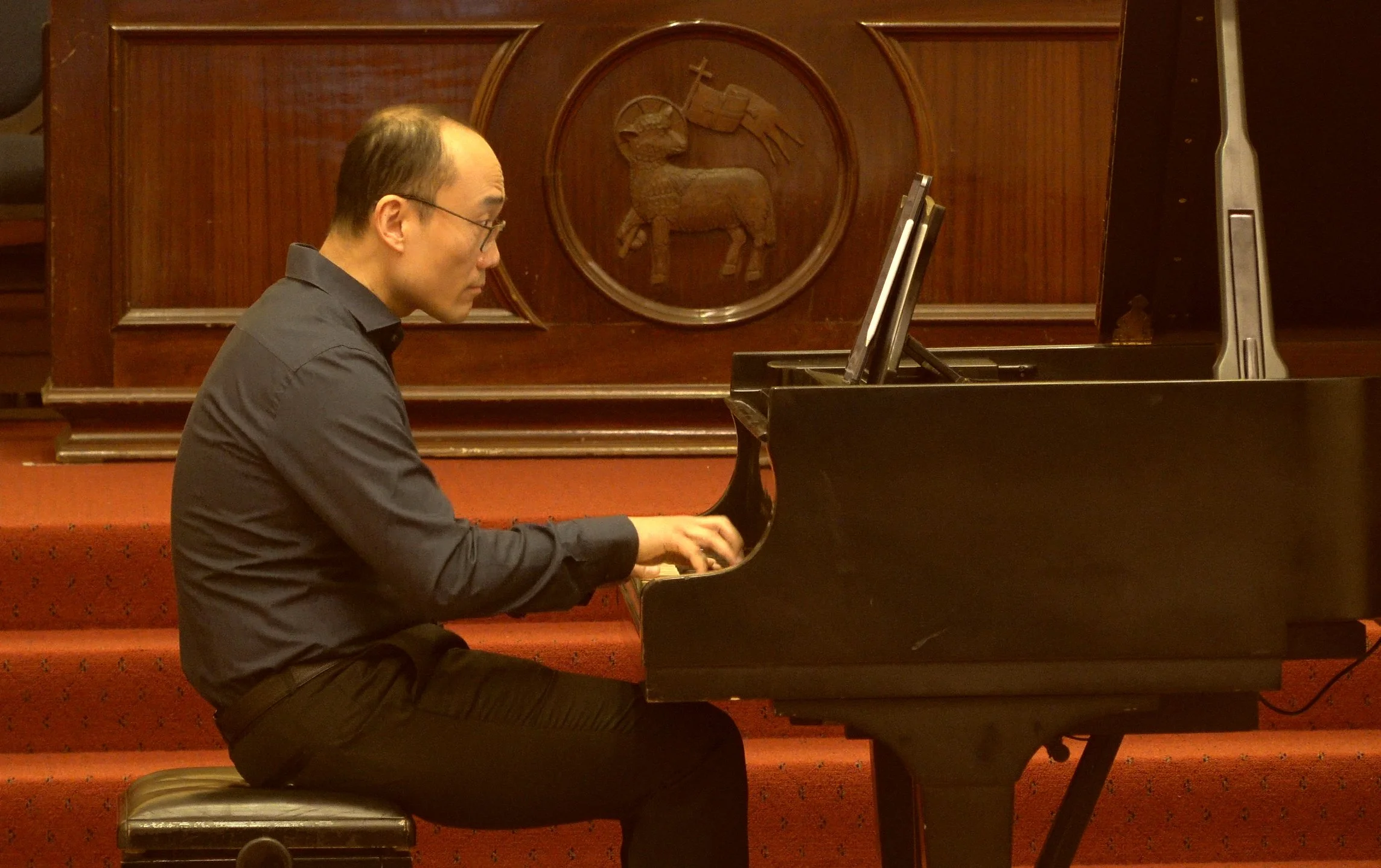 Pianist Jian Liu: vivid pianism and intriguing curation across cultures