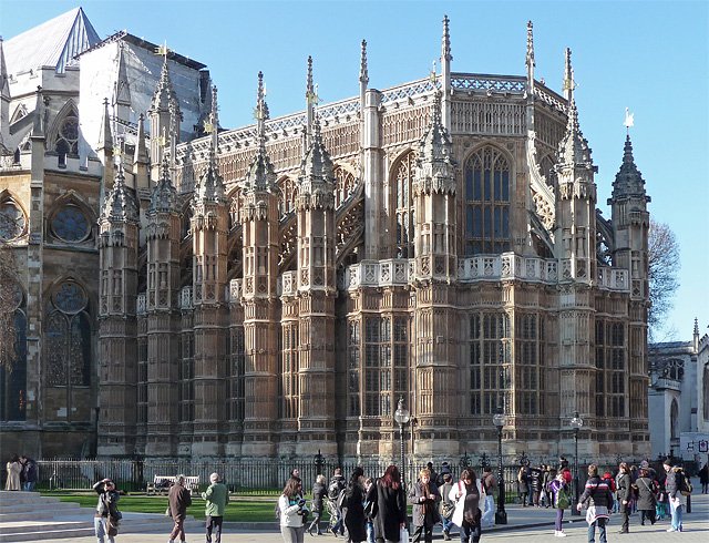 Henry VII's Lady Chapel facade