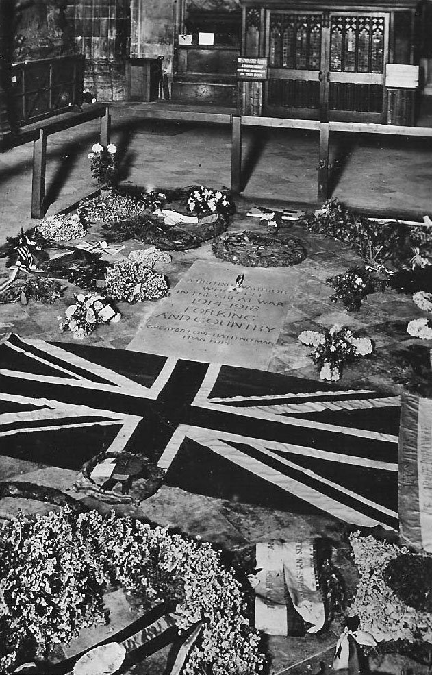 Tomb of the Unknown Warrior shortly after being interned