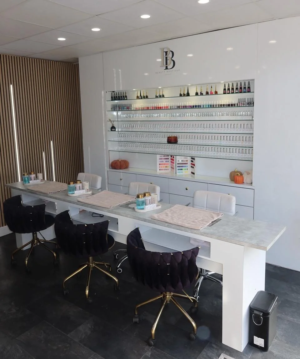 Our gorgeous nail area💅🏼

Sit back, relax and let us work our magic🪄

#Nails #NailSalon #Lichfield #BeautyBoutique #SalonInterior