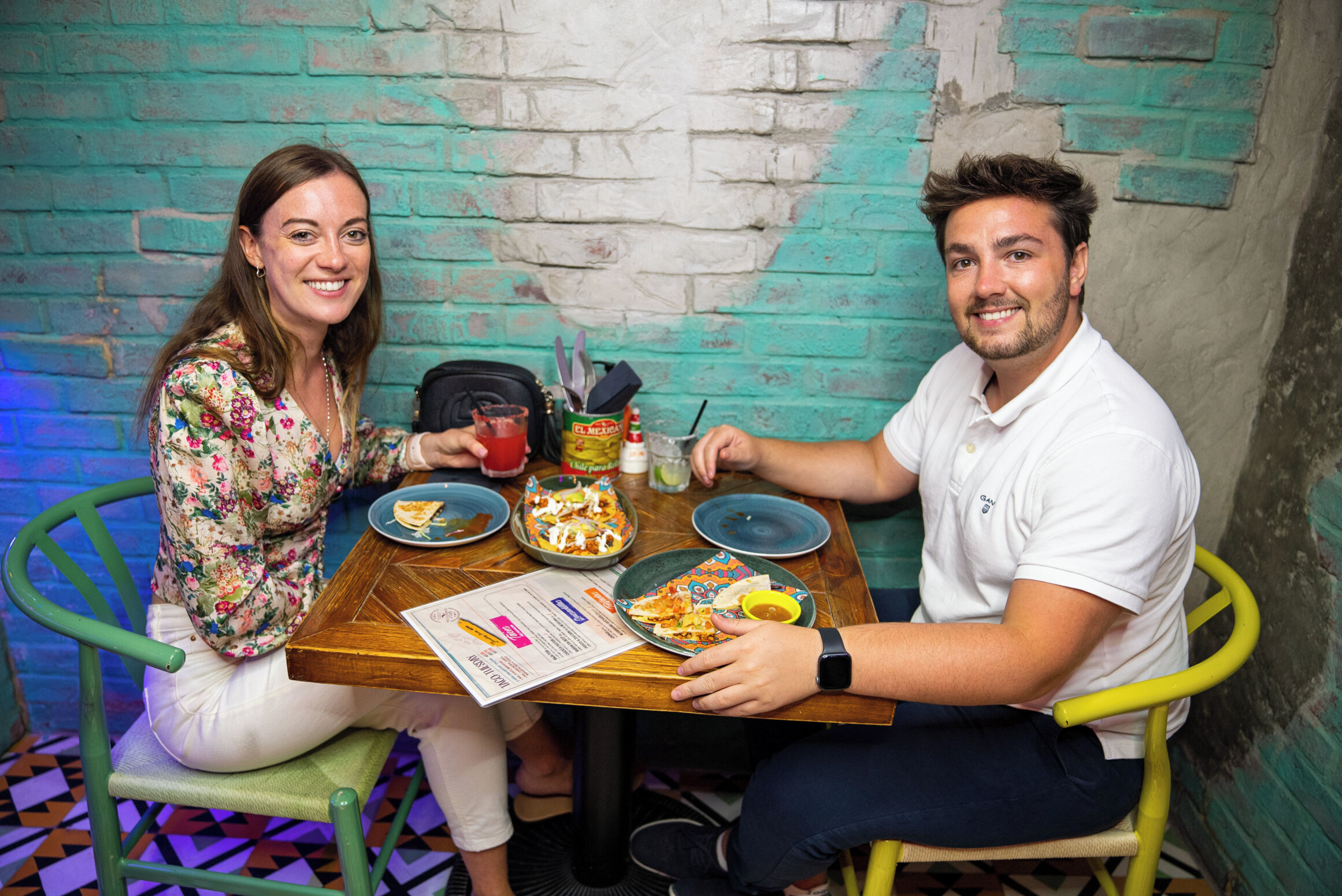 Join us in a fiesta @elchapostacosdxb 💃⁣
⁣
A Mexican Oasis is waiting for you 🇲🇽⁣
⁣
Book now⁣
📩eat@elchapostacos.com⁣
⁣
#Mexicanoasis #elchapostacos