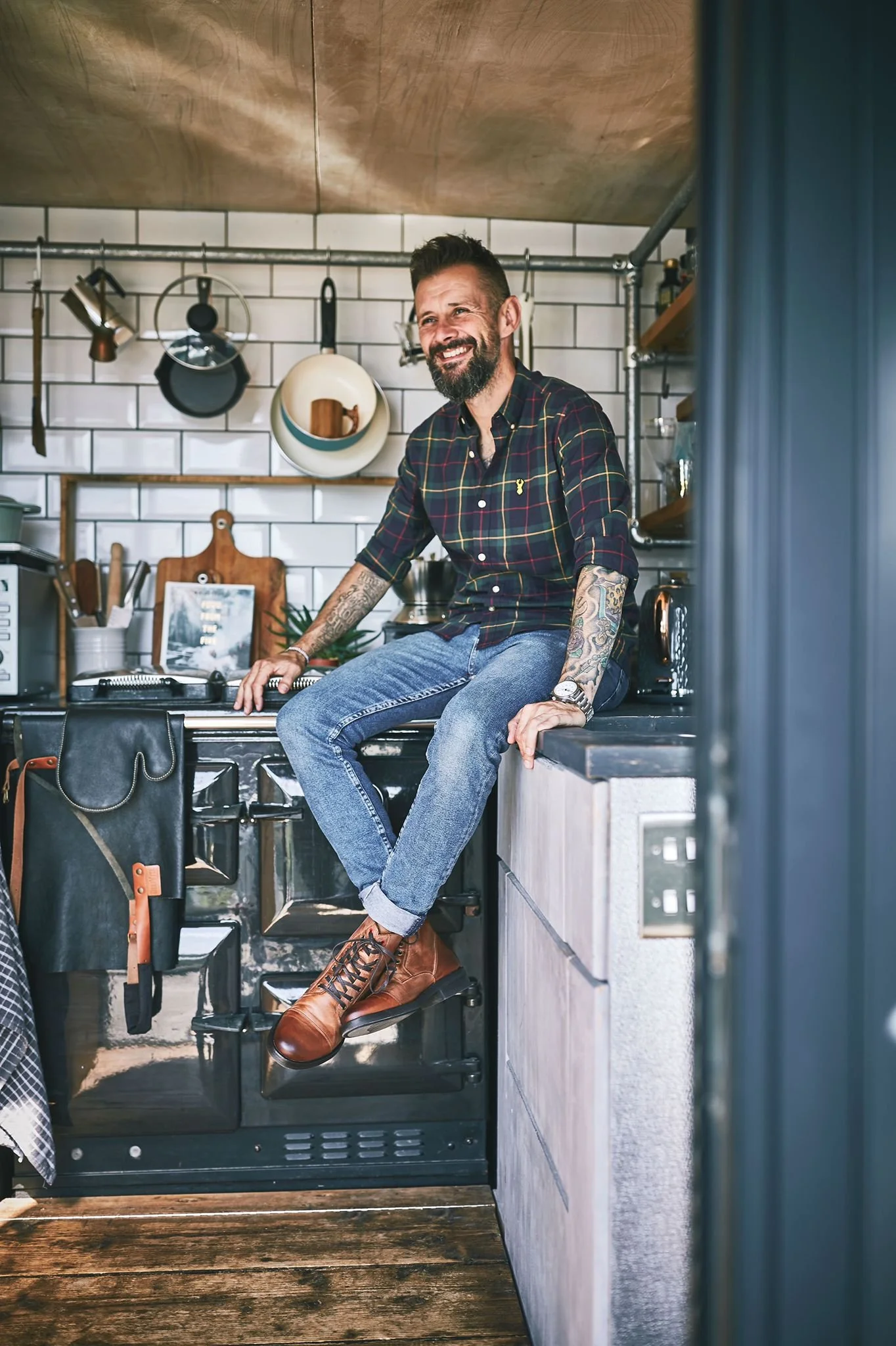 201 - Max McMurdo - TV Presenter, Upcycler &amp; Entrepreneur