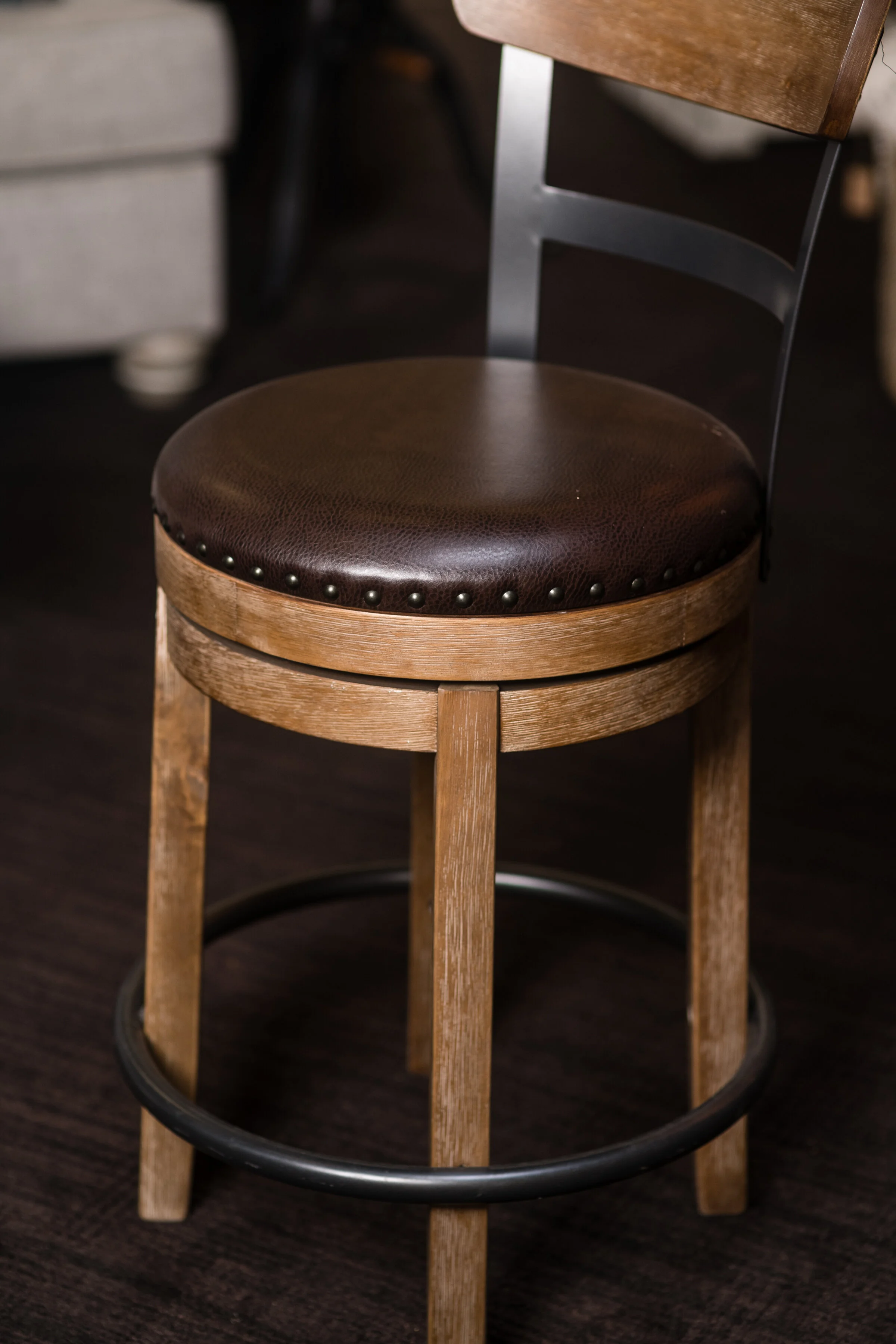 Padded swivel bar stools hotsell