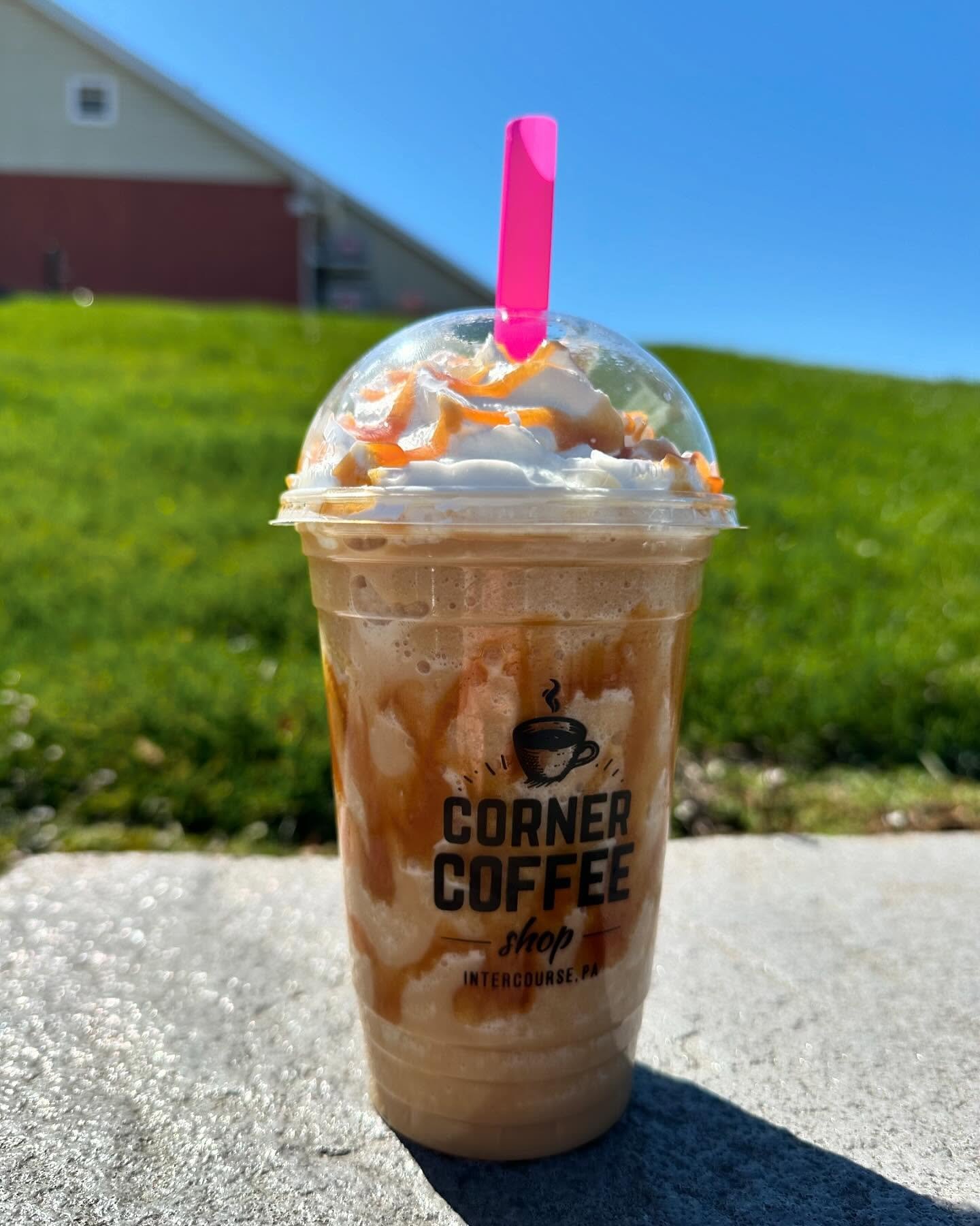 Who's in the mood for a caramel frappe? Creamy coffee and sweet caramel are the stars of this frozen blended drink. It's always a customer favorite!
Stop in - we are open 8am-6pm today.
#cornercoffeeshop #caramelfrappe #intercoursepa