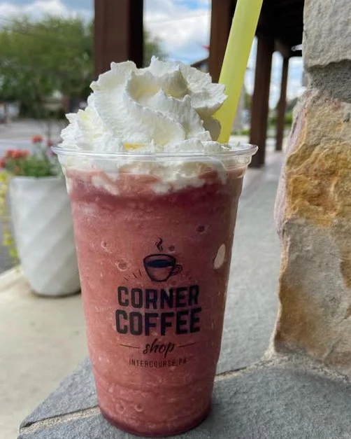 🫐🍓 Smoothie season is here! Frozen &amp; fruity, this wildberry smoothie is the perfect warm weather refreshment.

Don't miss LIVE MUSIC with All For One in our courtyard tonight from 6-8pm. Bring your lawn chair &amp; enjoy a lovely evening of fam
