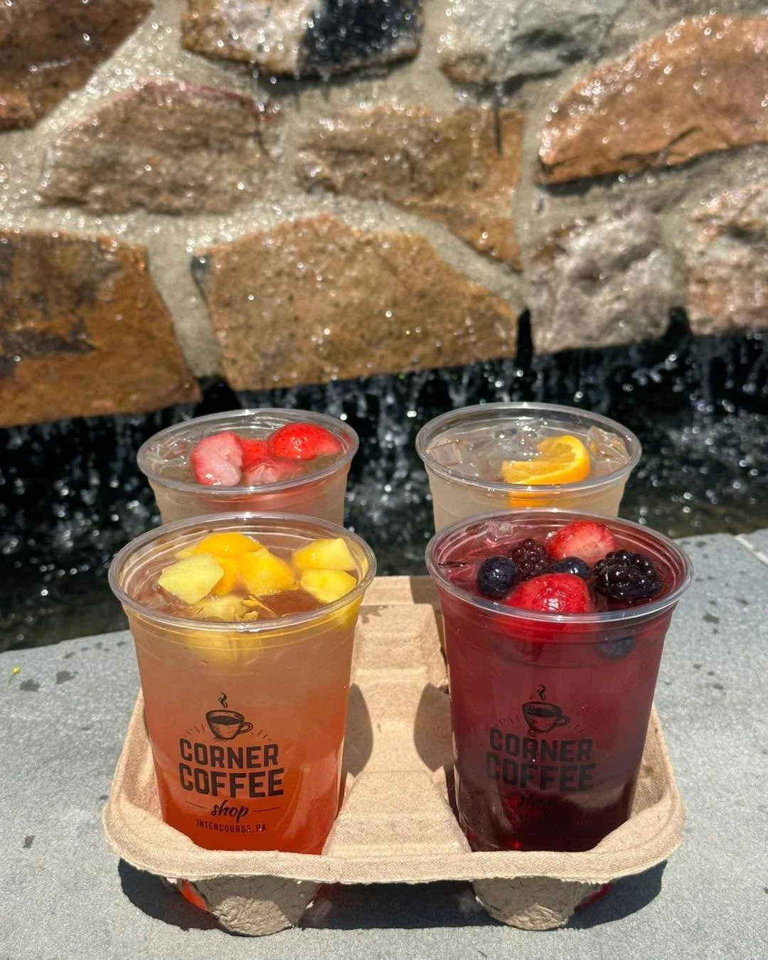 ☀️ When the weather is hot, go for the coolest drink in town! Our Refreshers will hit the spot. Available in 4 delicious flavors: Strawberry A&ccedil;a&iacute;, Blood Orange Coconut Ginger, Wildberry Hibiscus, and Peach Mango. Enjoy them sparkling or