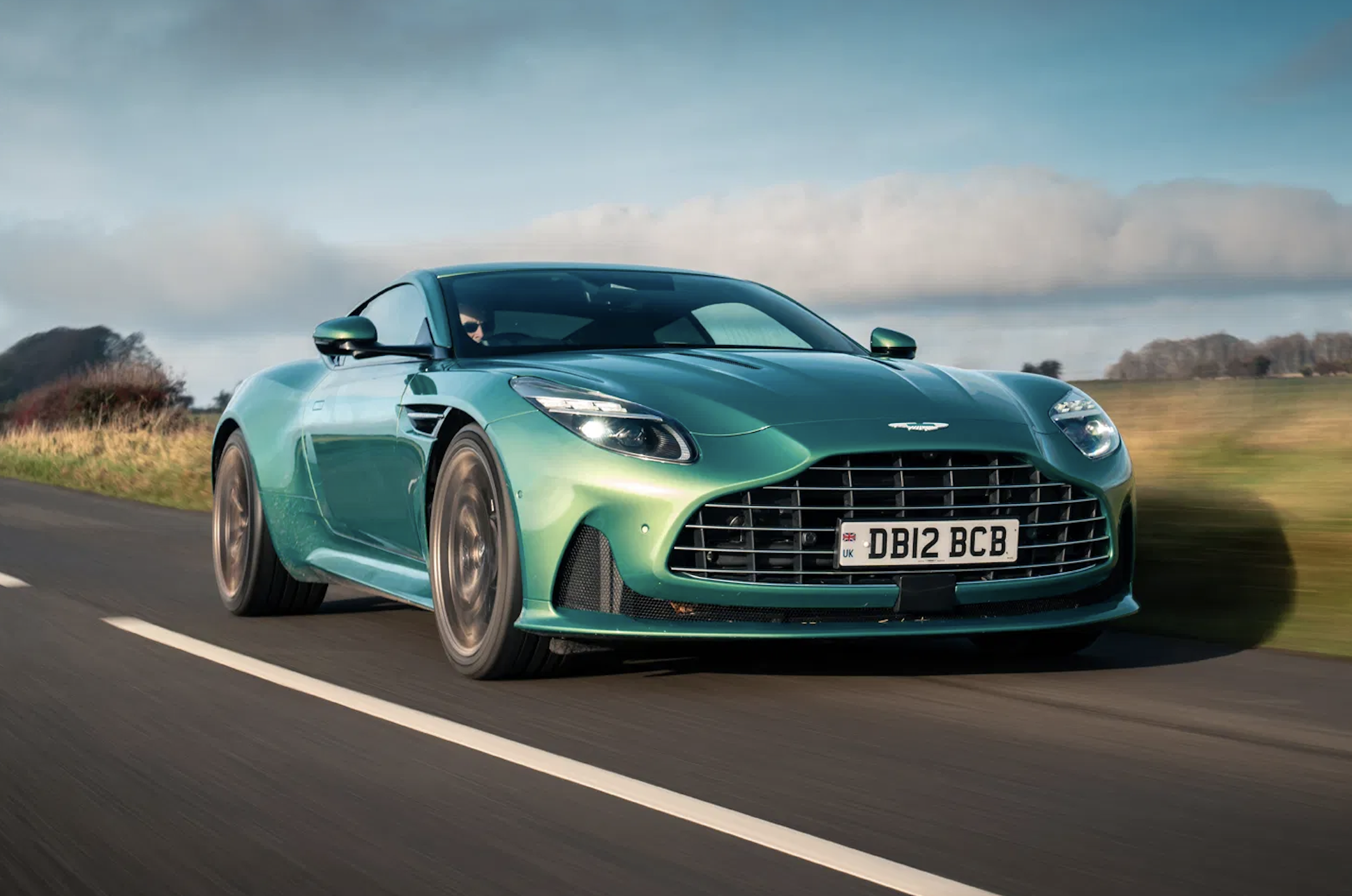Aston Martin DB12