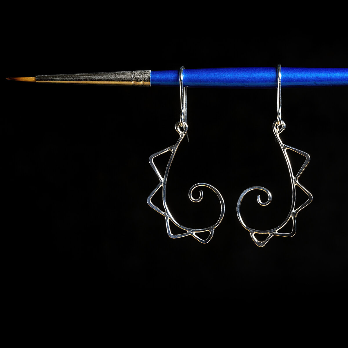 3 Cups Frond Dangly Earrings