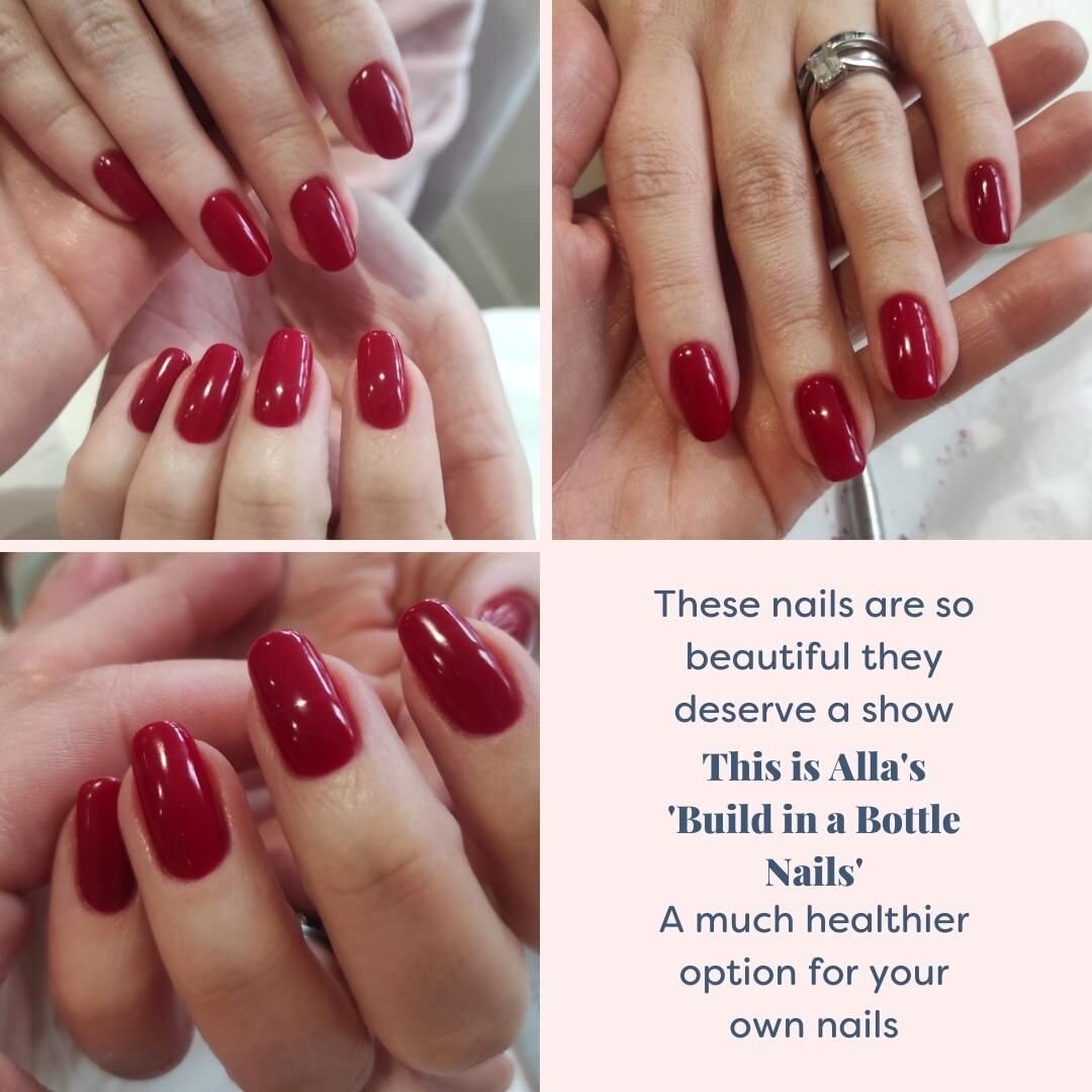 If you have one broken nail or you would like beautiful nails all the same length our build in the bottle is a fabulous alternative to full extensions. 
How good do these nails look ???

#manicure #pedicure #glitternails #nailart #gelnails #nailtech 