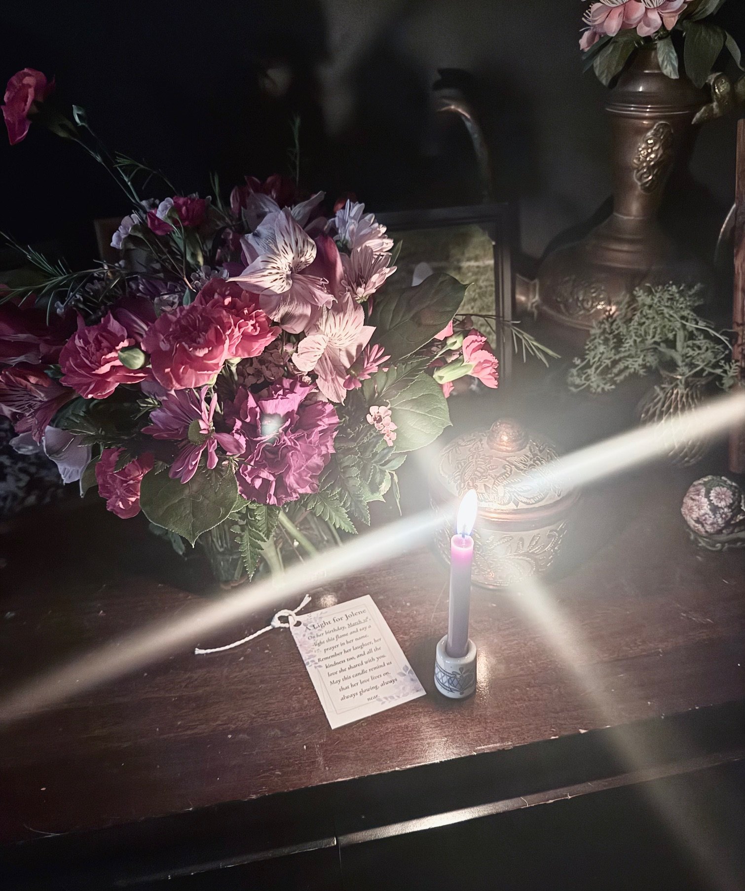 ⋆｡ﾟ☁︎｡April Showers ☾ ﾟ｡⋆