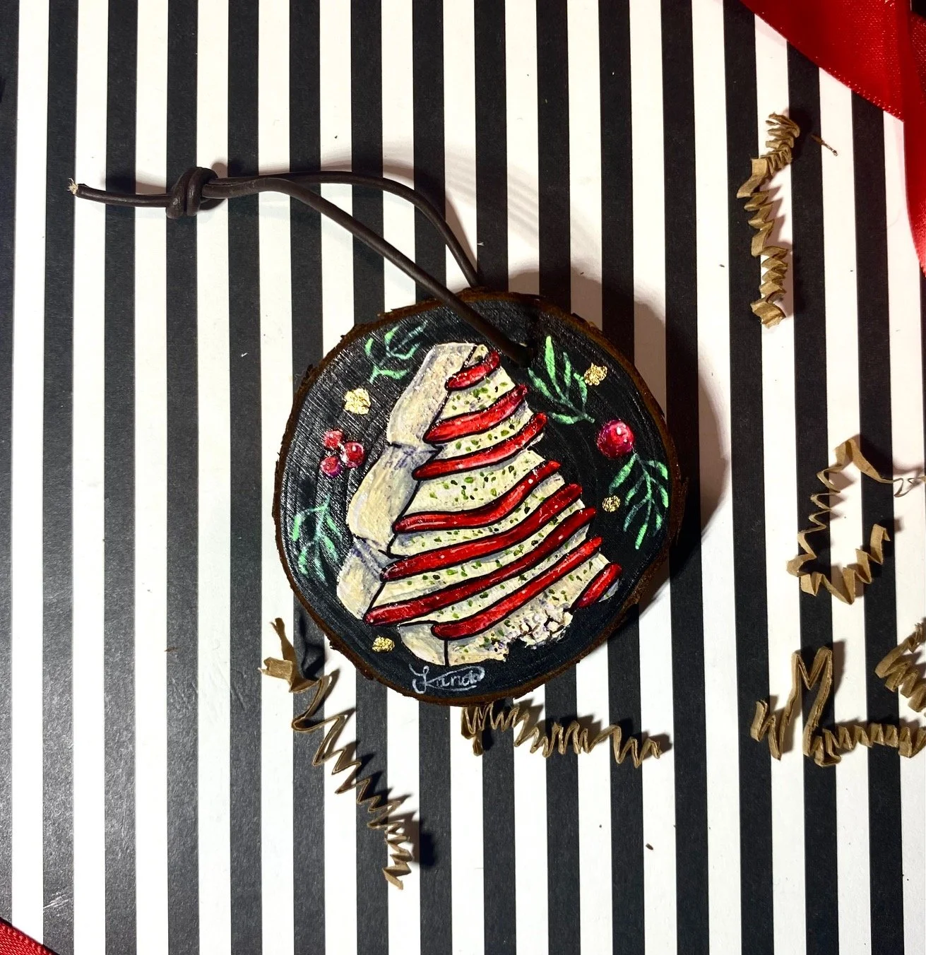 christmascake2.jpg