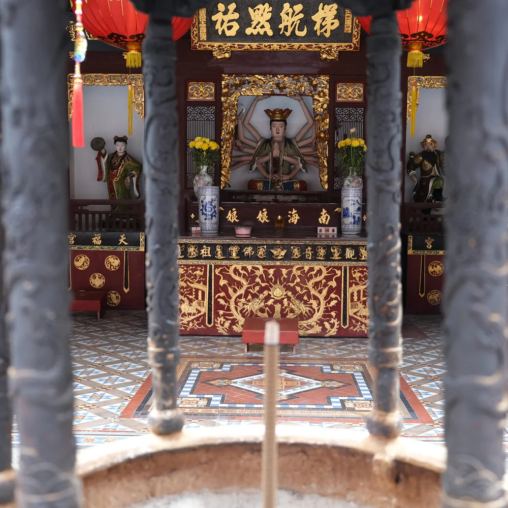 SINGAPORE TEMPLE