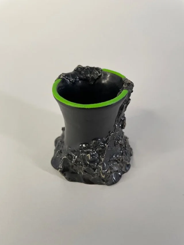 Jane King small green line vase2.JPG