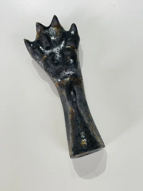 bronze paw.jpg