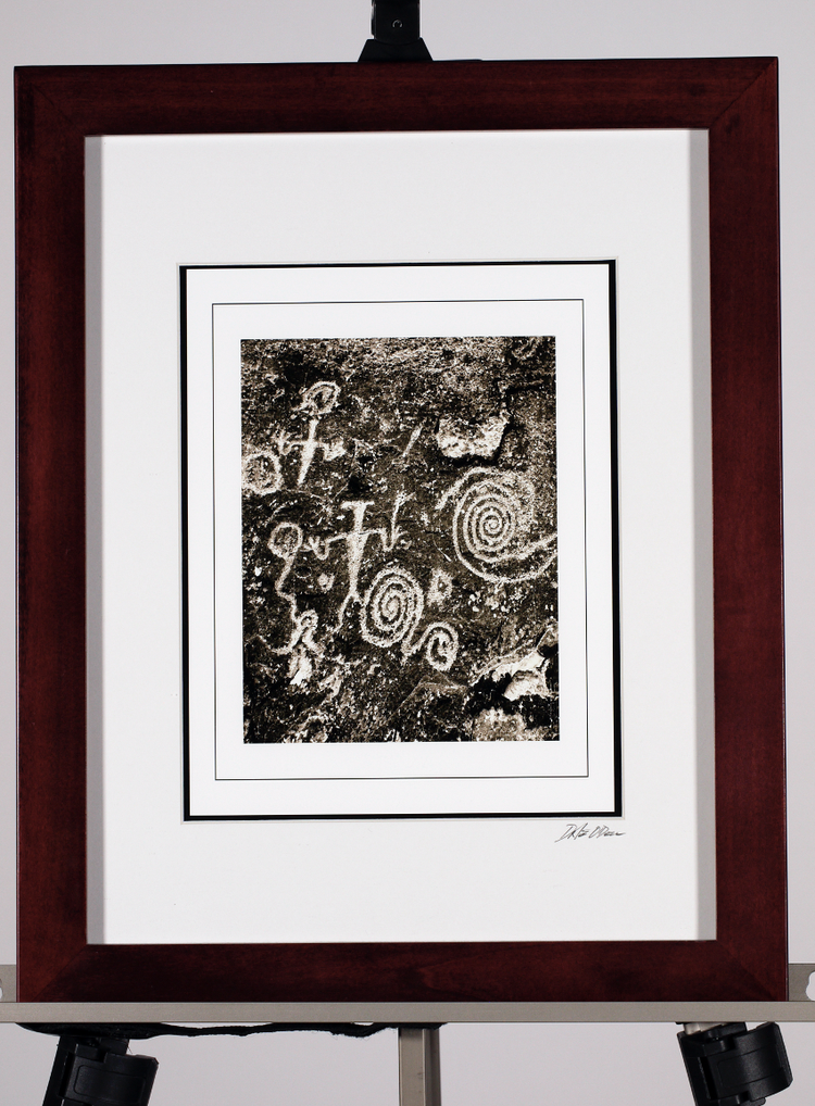 Multiple Figures Petroglyphs