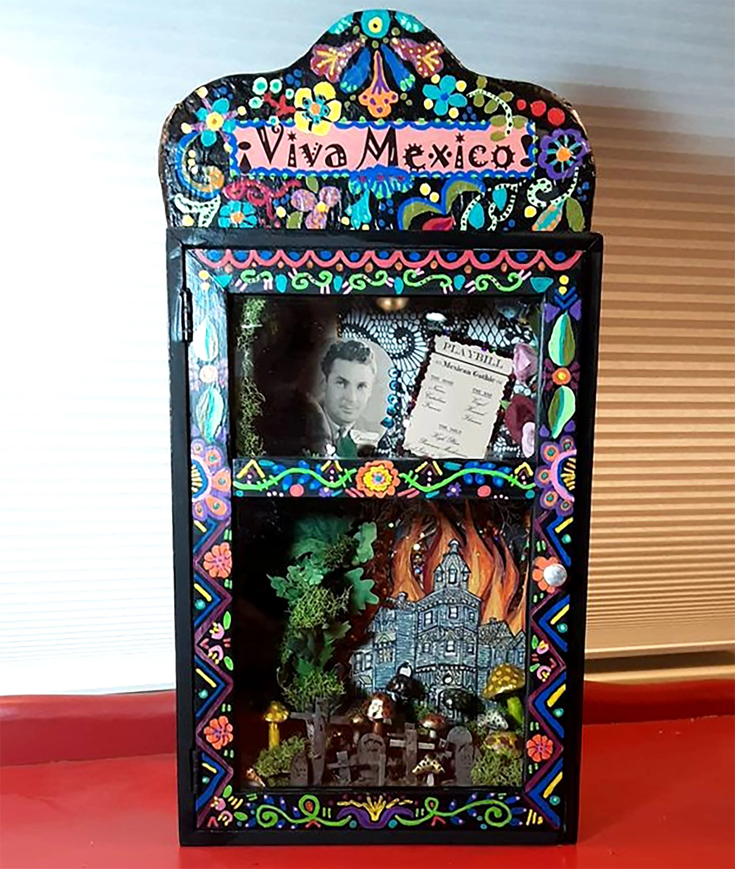 Cathie Linn "Nicho Noemi" (Detail)