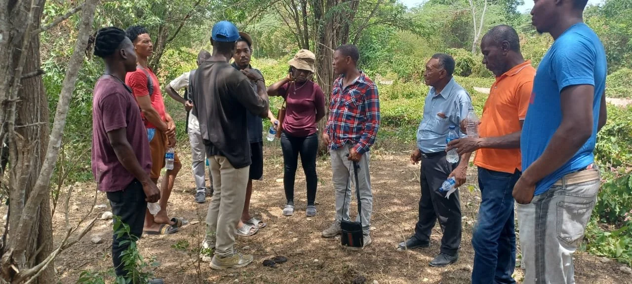 Planting Knowledge, Growing Change