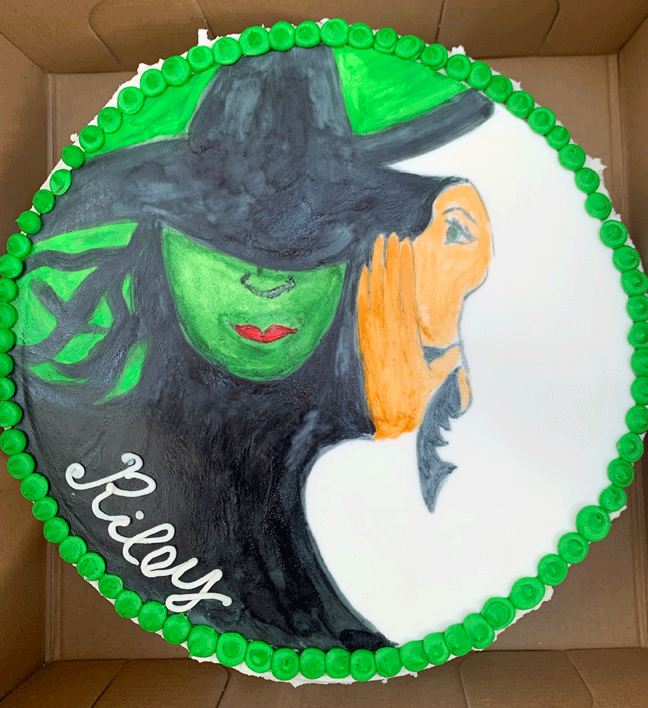 Wicked-One-Cake.gif