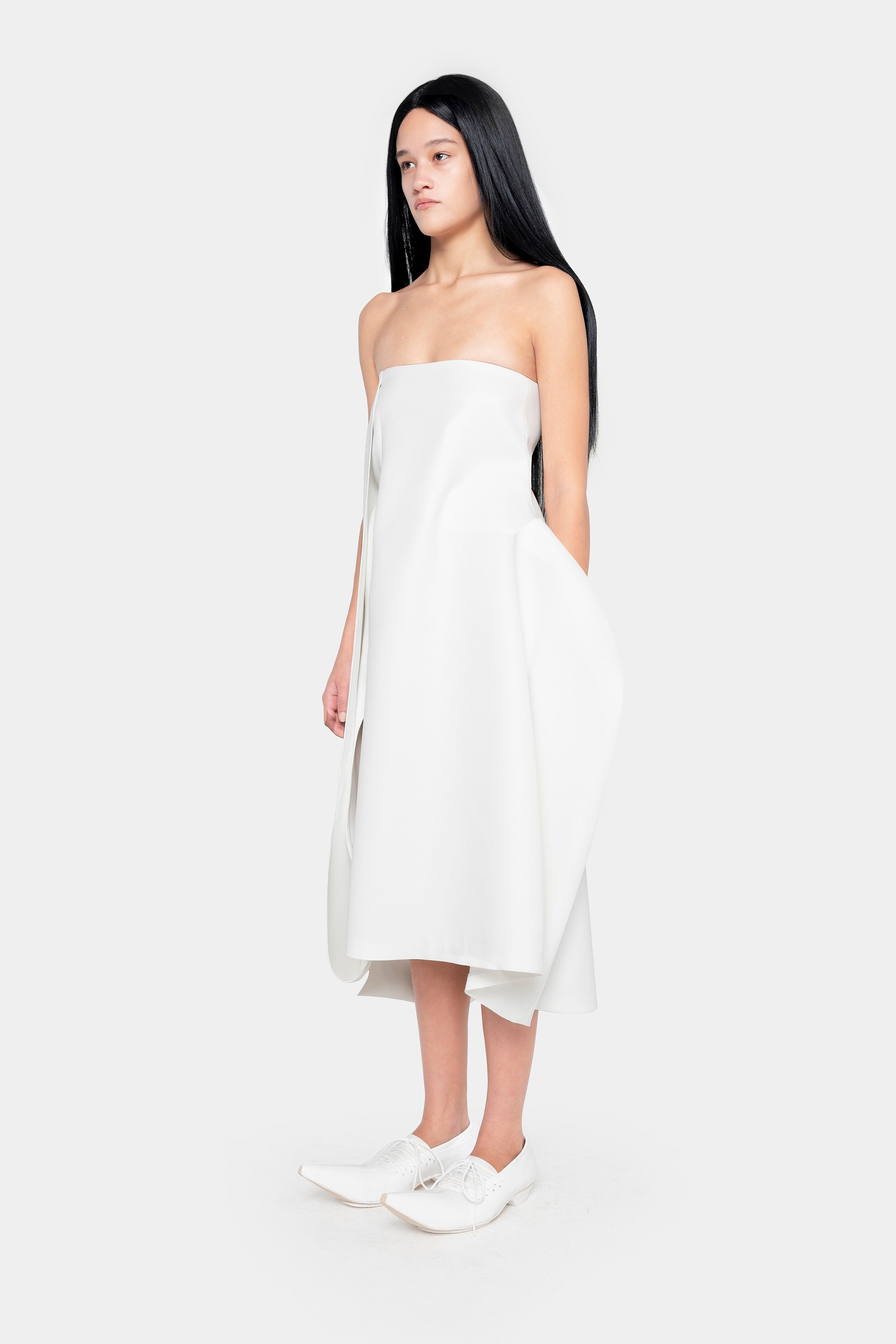 00021-MELITTA-BAUMEISTER-RTW-Spring-21-Credit-MICHAL-PLATA.jpg